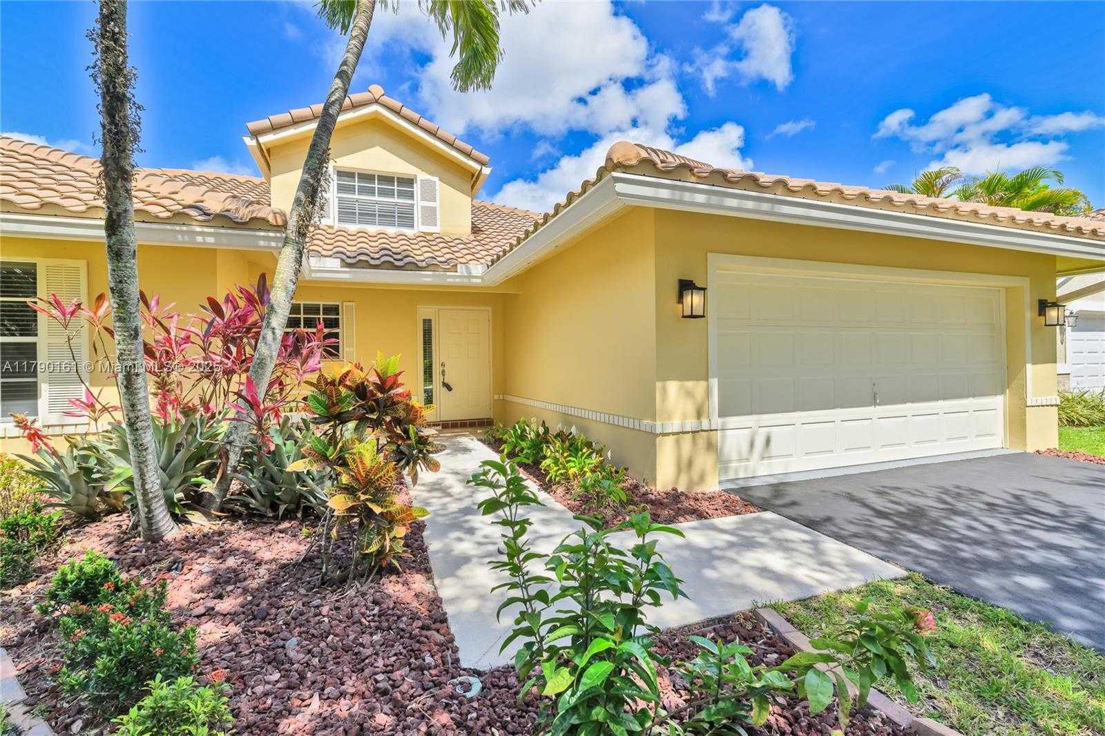 Small Image of 3562 WEST SOUTHERN ORCHARD RD W, Davie Number 3