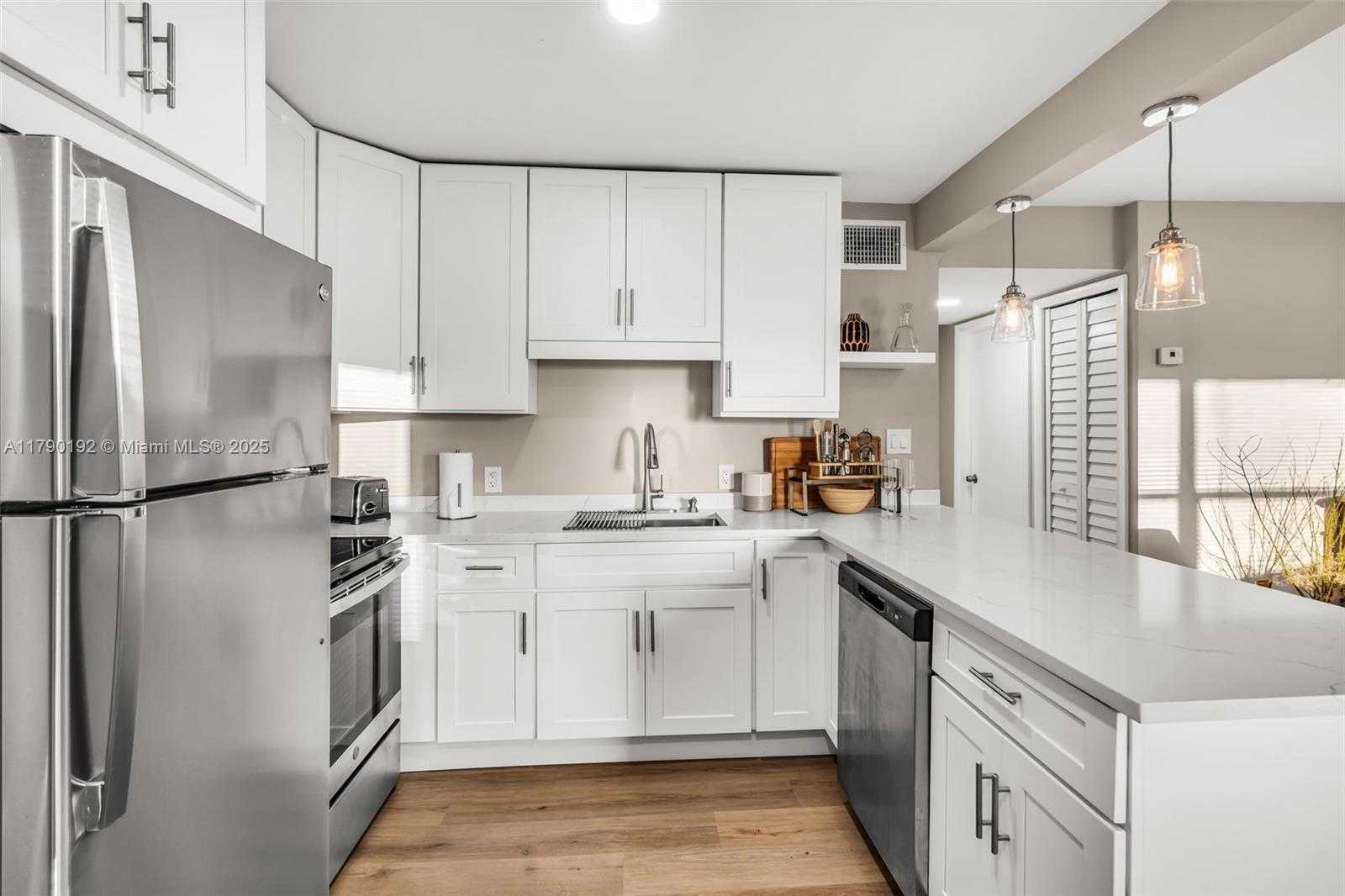 Small Image of 1100 NORTH WEST 7TH AVE, Fort Lauderdale Number 13