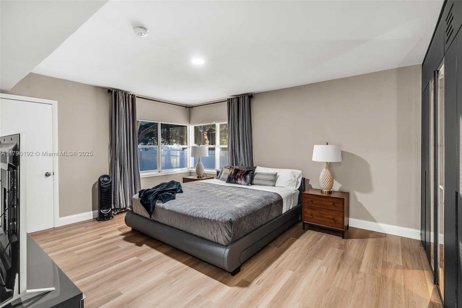 Small Image of 1100 NORTH WEST 7TH AVE, Fort Lauderdale Number 16