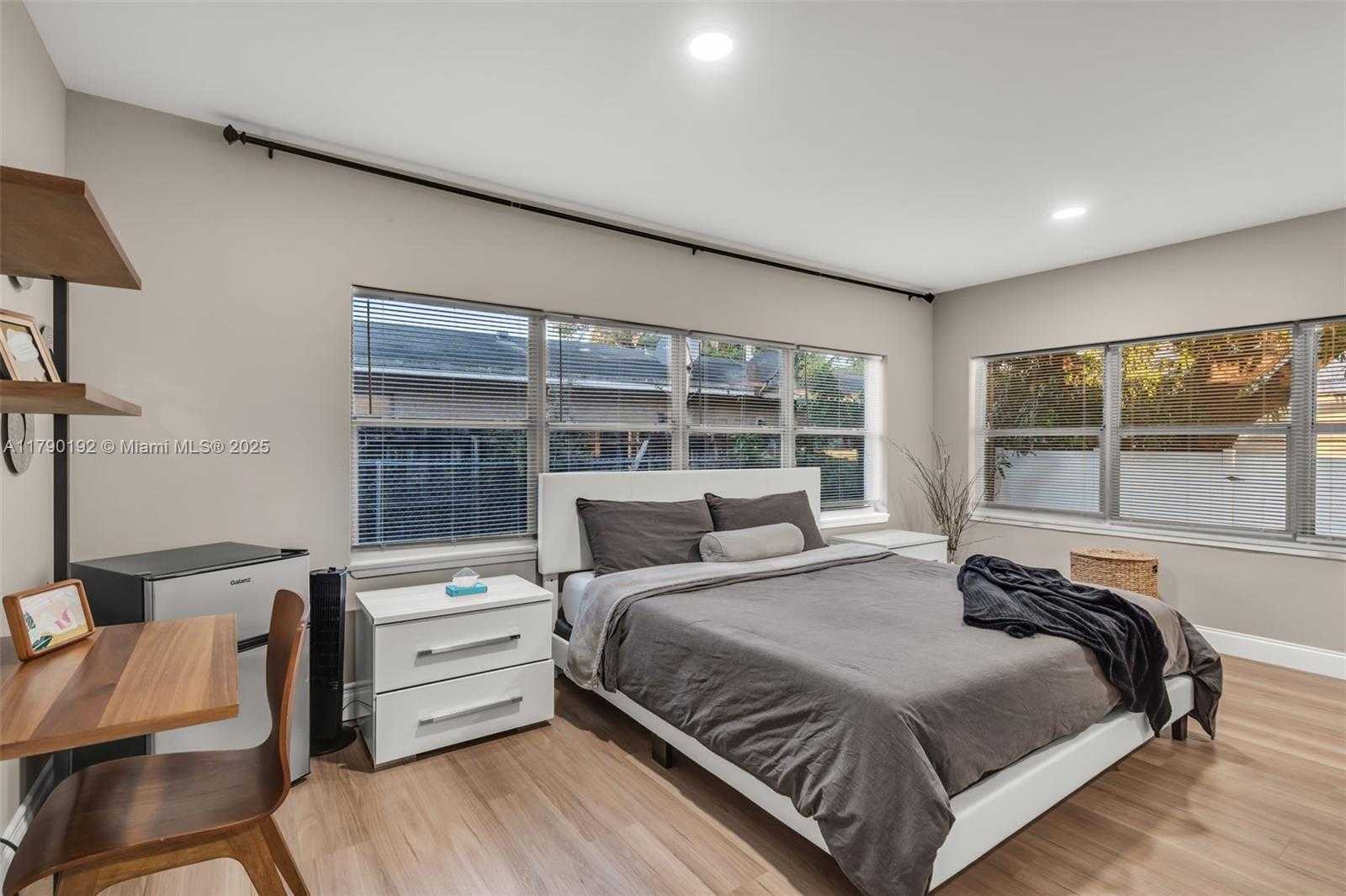 Small Image of 1100 NORTH WEST 7TH AVE, Fort Lauderdale Number 20