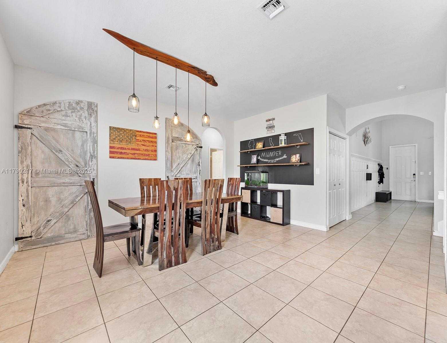 Small Image of 2873 NORTH EAST 1ST DR, Homestead Number 11