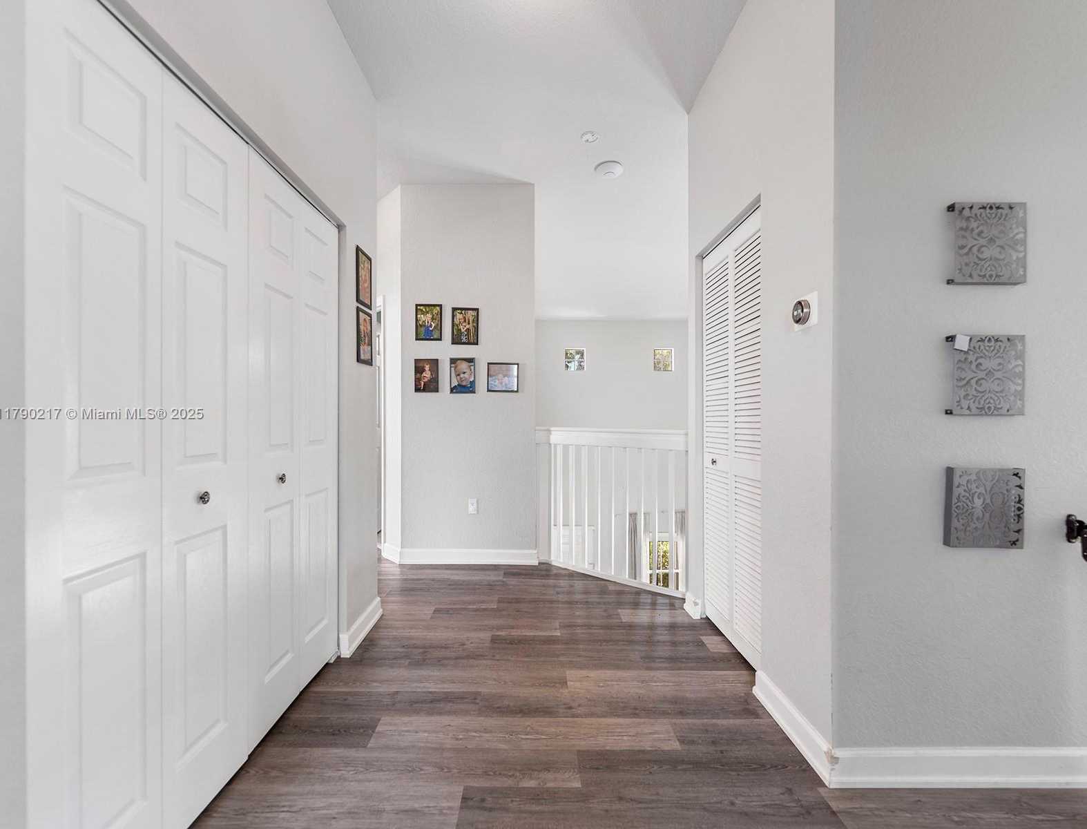Small Image of 2873 NORTH EAST 1ST DR, Homestead Number 19
