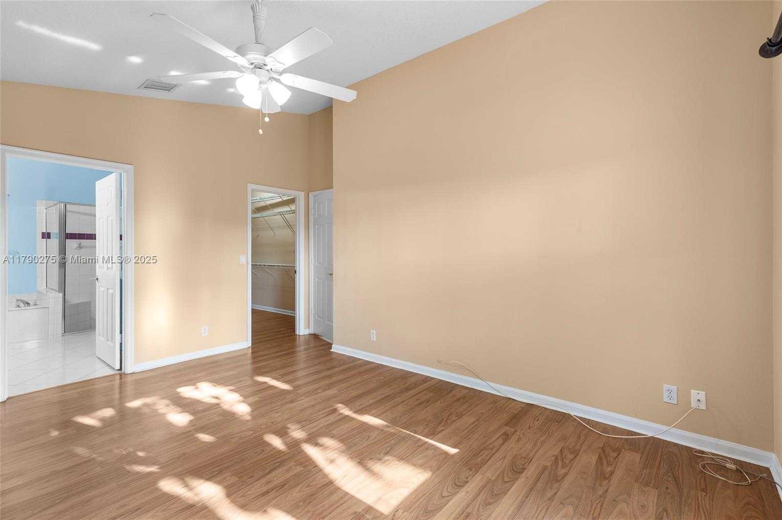 Small Image of 11954 ROSETREE TER, Boynton Beach Number 19
