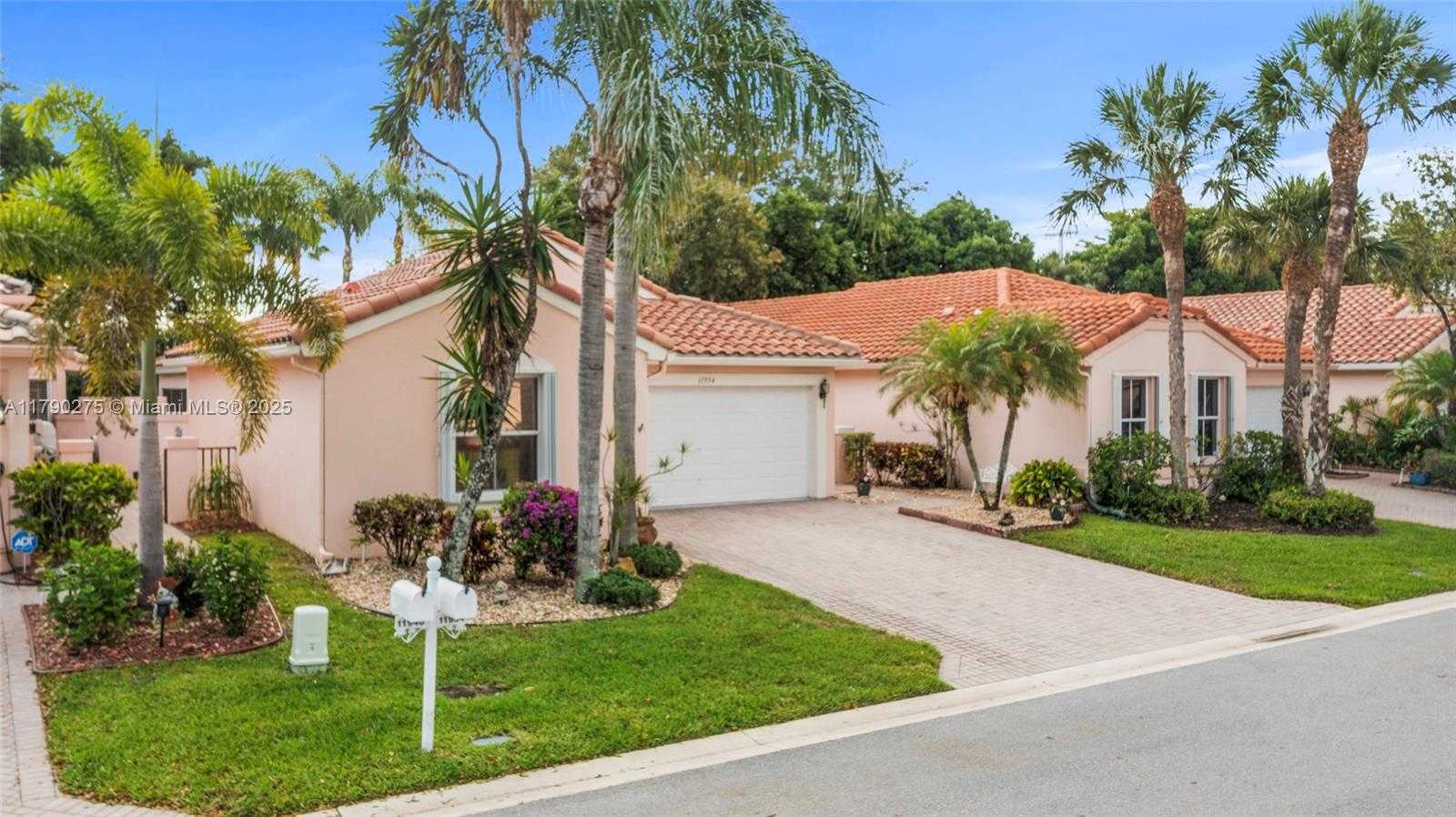 Small Image of 11954 ROSETREE TER, Boynton Beach Number 2