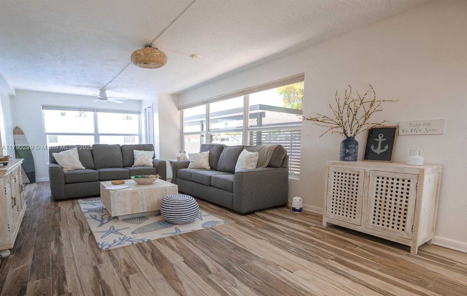Small Image of 212 BUTTONWOOD LN, Key Largo Number 19