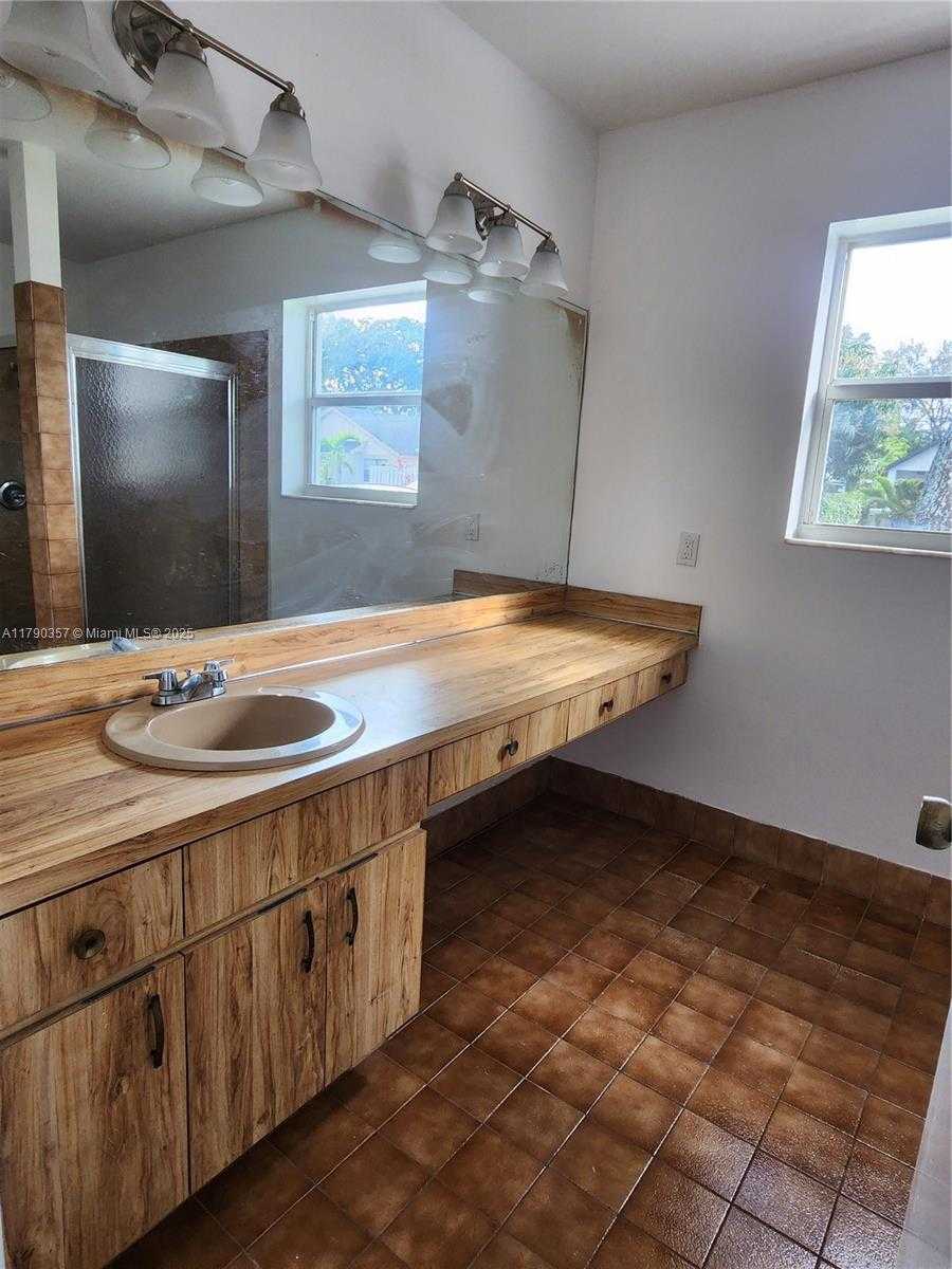 Small Image of 9711 SOUTH WEST 57TH ST, Cooper City Number 11