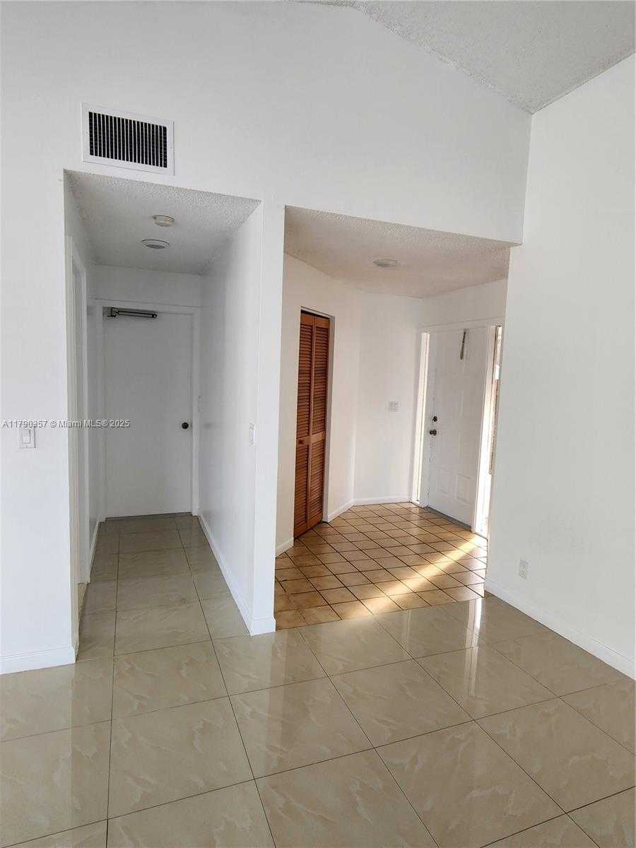 Small Image of 9711 SOUTH WEST 57TH ST, Cooper City Number 5