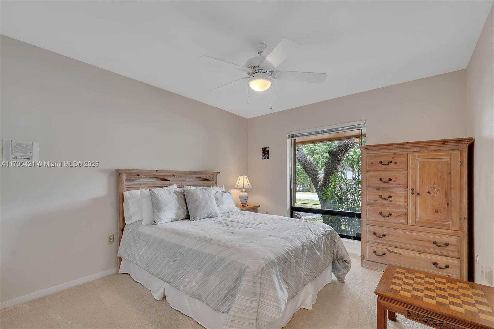 Small Image of 16745 SOUTH WEST 74TH CT, Palmetto Bay Number 22