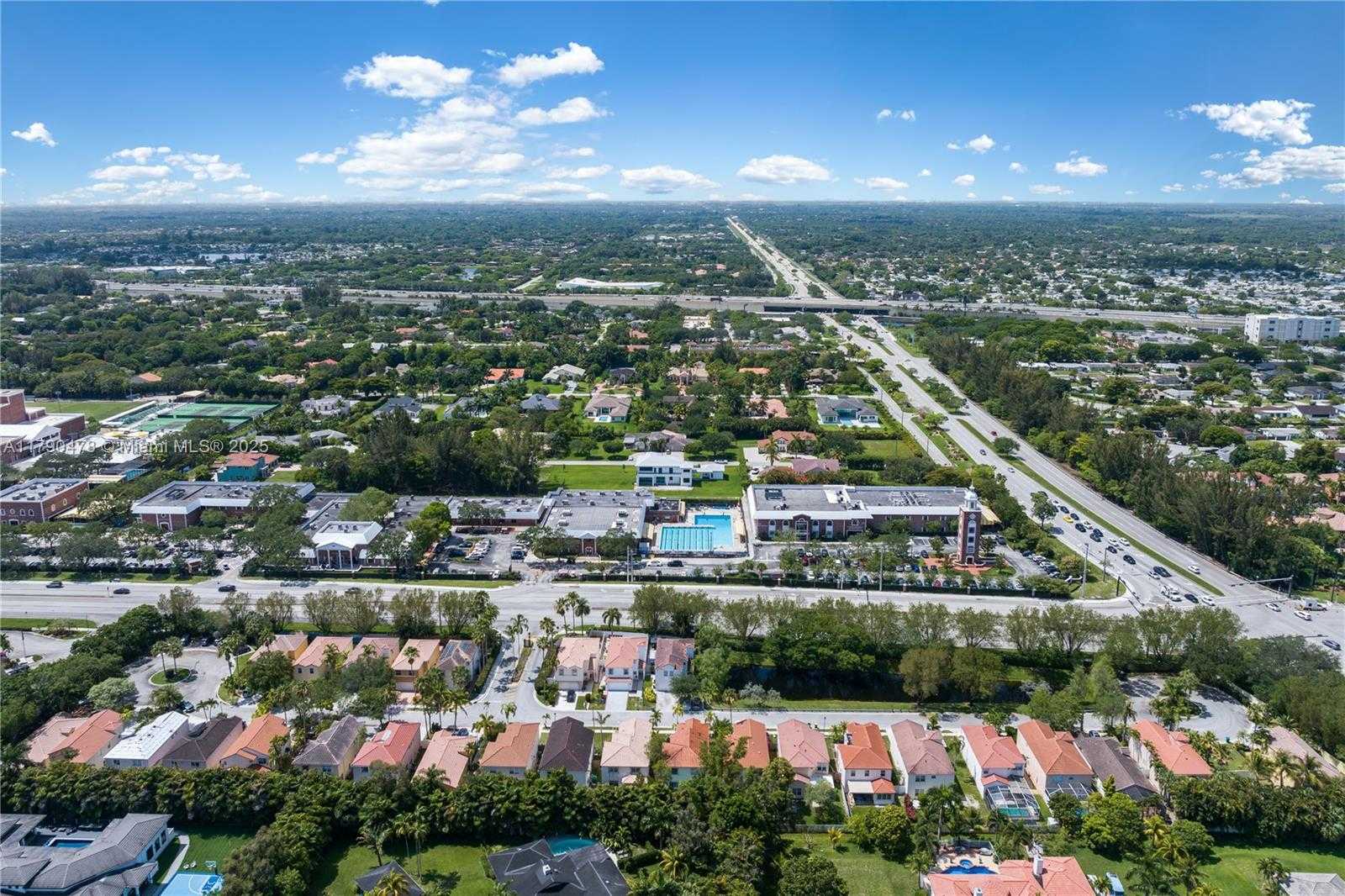 Small Image of 12331 SOUTH WEST 2ND ST, Plantation Number 4
