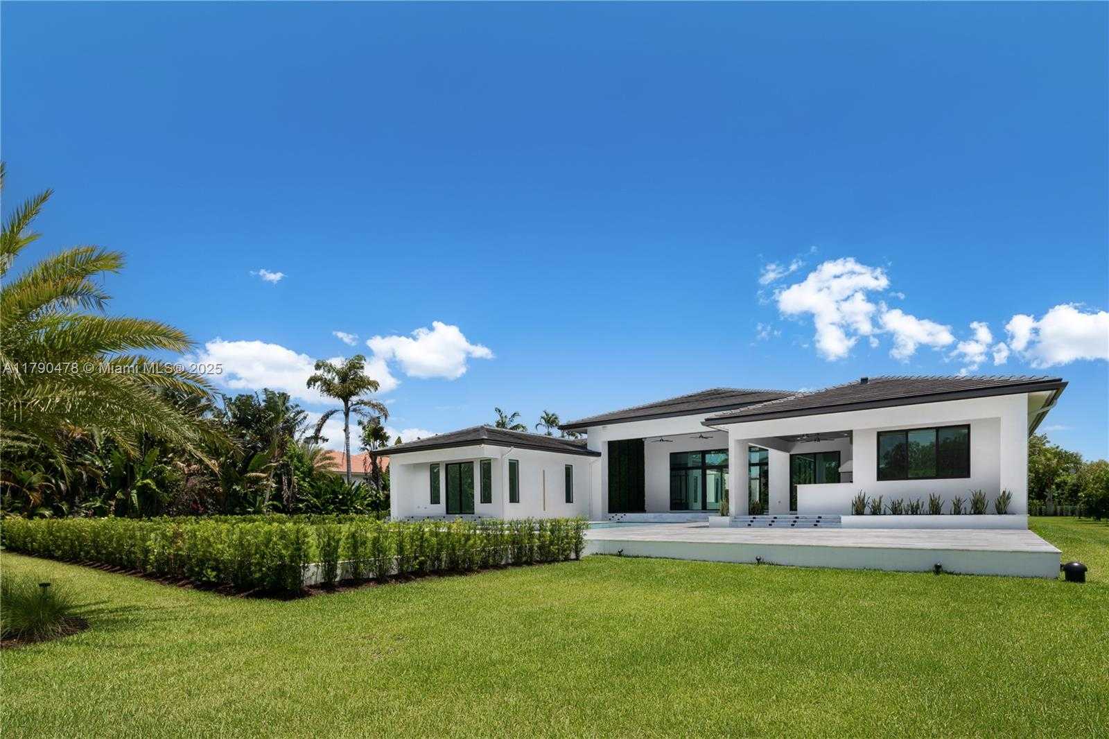 Small Image of 12331 SOUTH WEST 2ND ST, Plantation Number 52