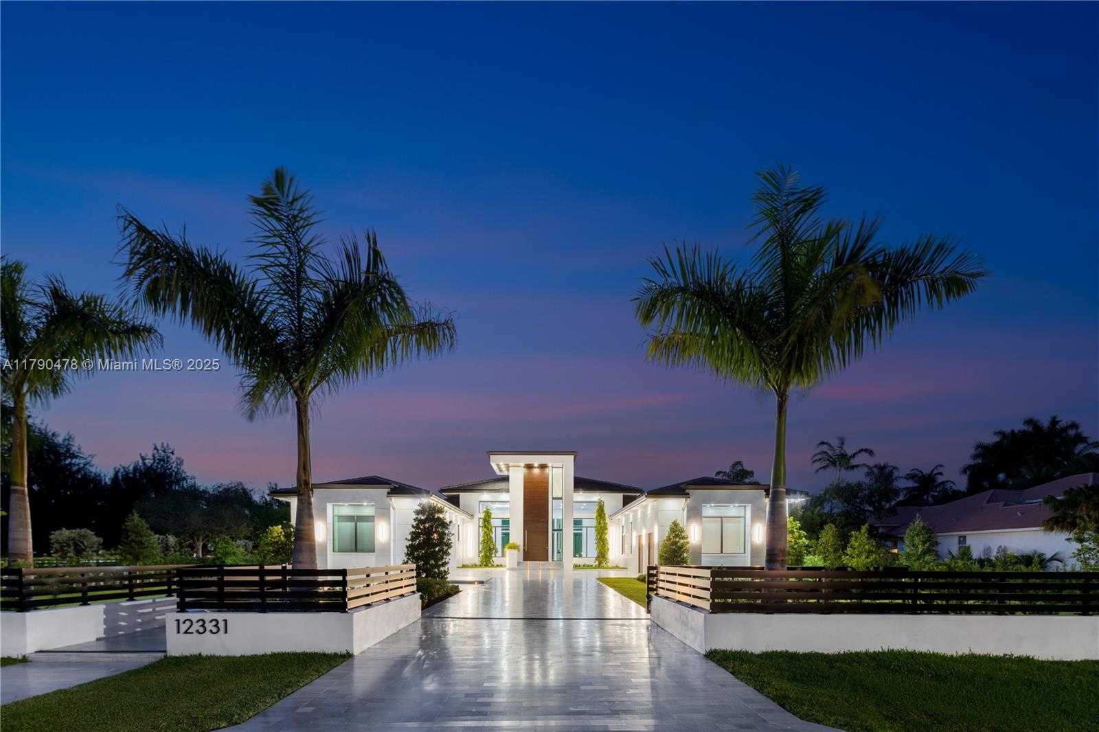Small Image of 12331 SOUTH WEST 2ND ST, Plantation Number 68