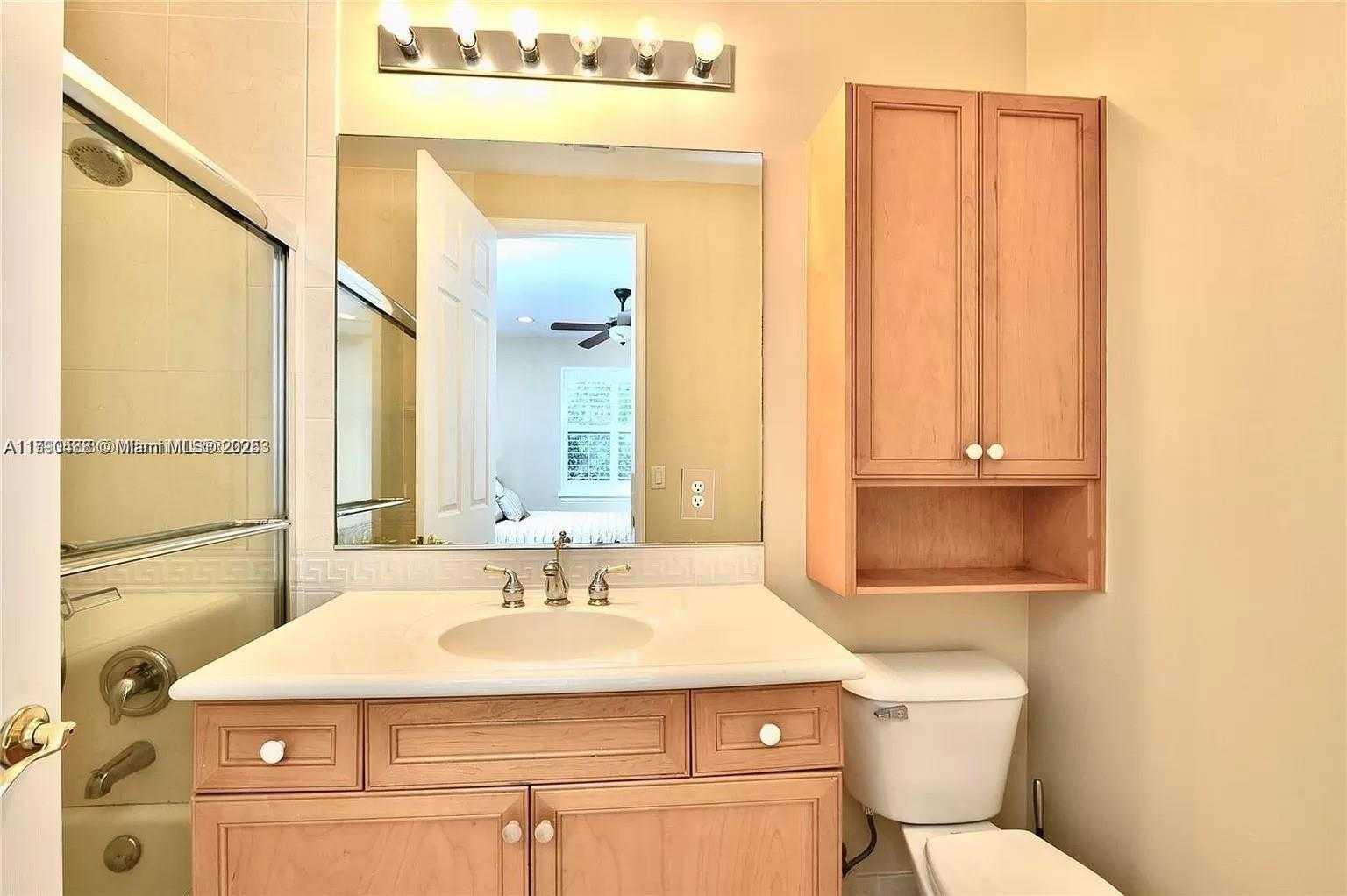 Small Image of 780 SOUTH WEST 167TH AVE, Pembroke Pines Number 20