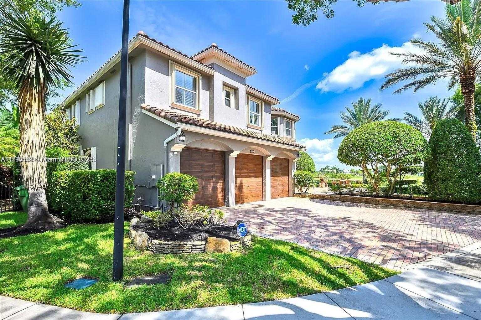 Small Image of 780 SOUTH WEST 167TH AVE, Pembroke Pines Number 3