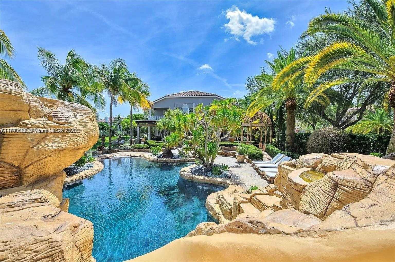 Small Image of 780 SOUTH WEST 167TH AVE, Pembroke Pines Number 35