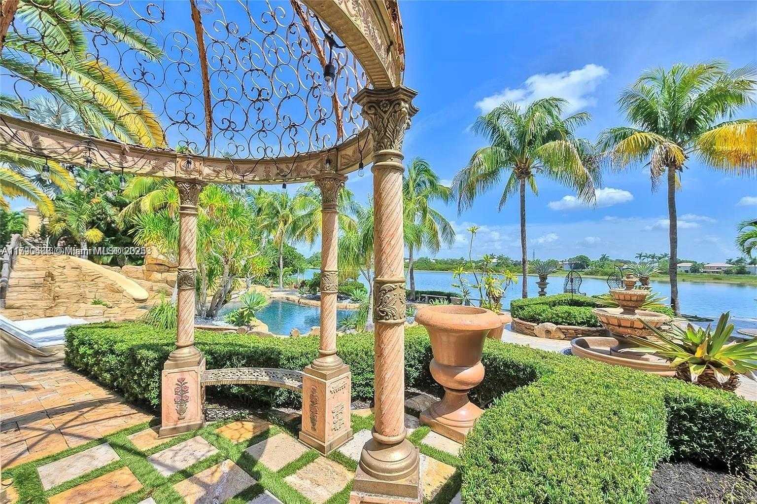 Small Image of 780 SOUTH WEST 167TH AVE, Pembroke Pines Number 37