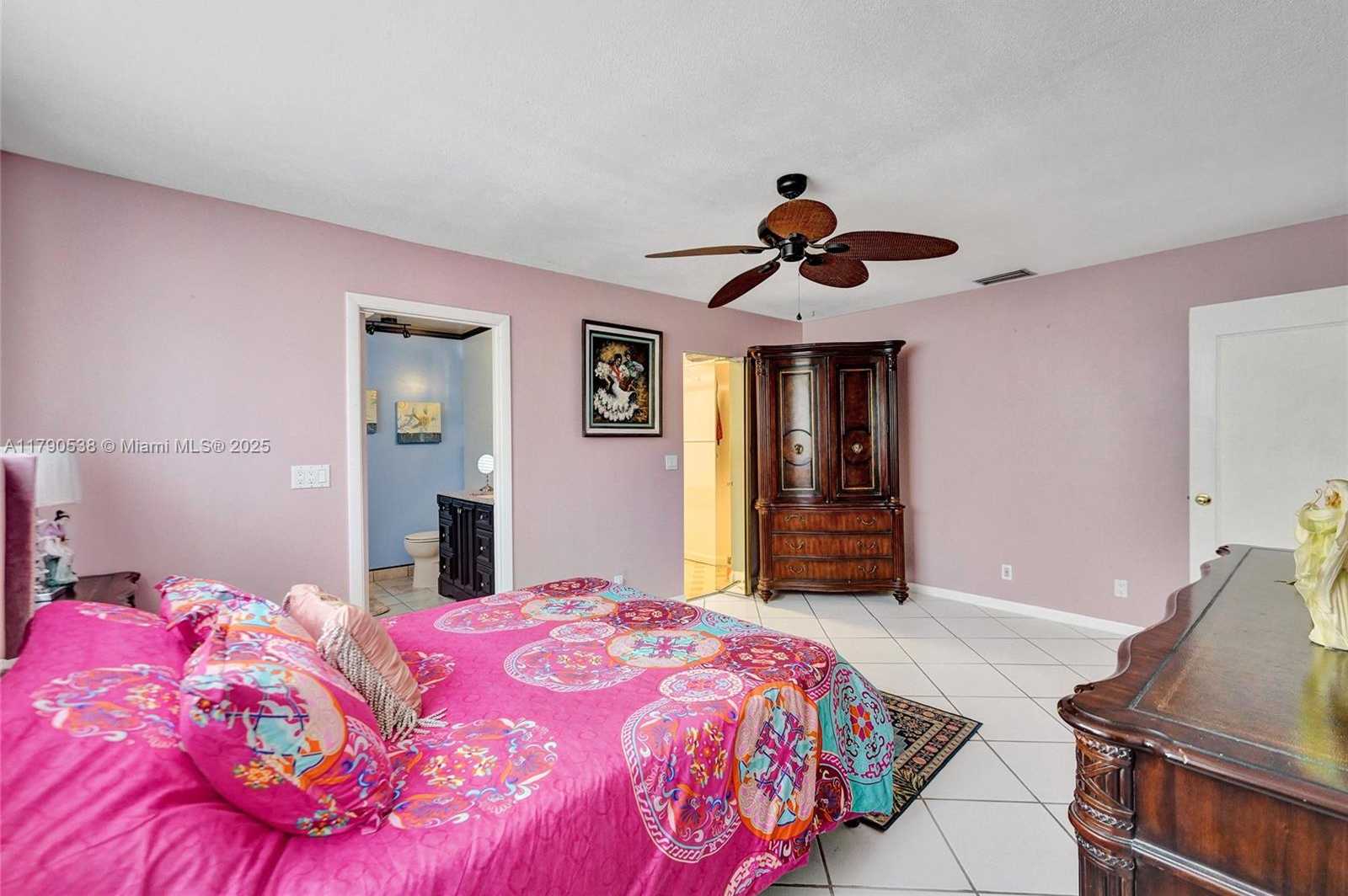 Small Image of 7618 NORTH WEST 88TH CIR, Tamarac Number 22