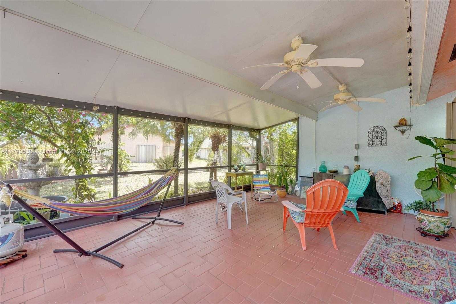 Small Image of 7618 NORTH WEST 88TH CIR, Tamarac Number 28