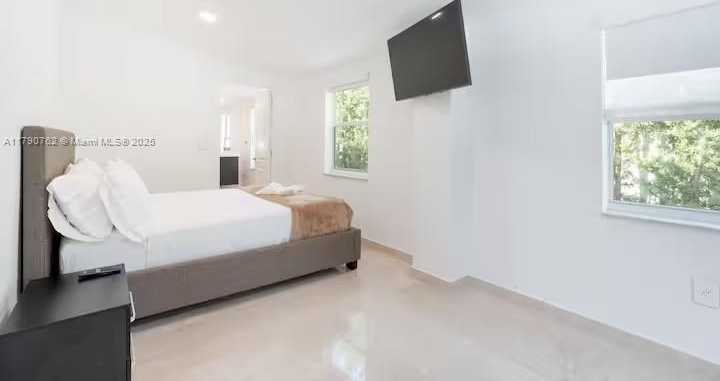Small Image of 17650 NORTH EAST 19TH AVE, North Miami Beach Number 27