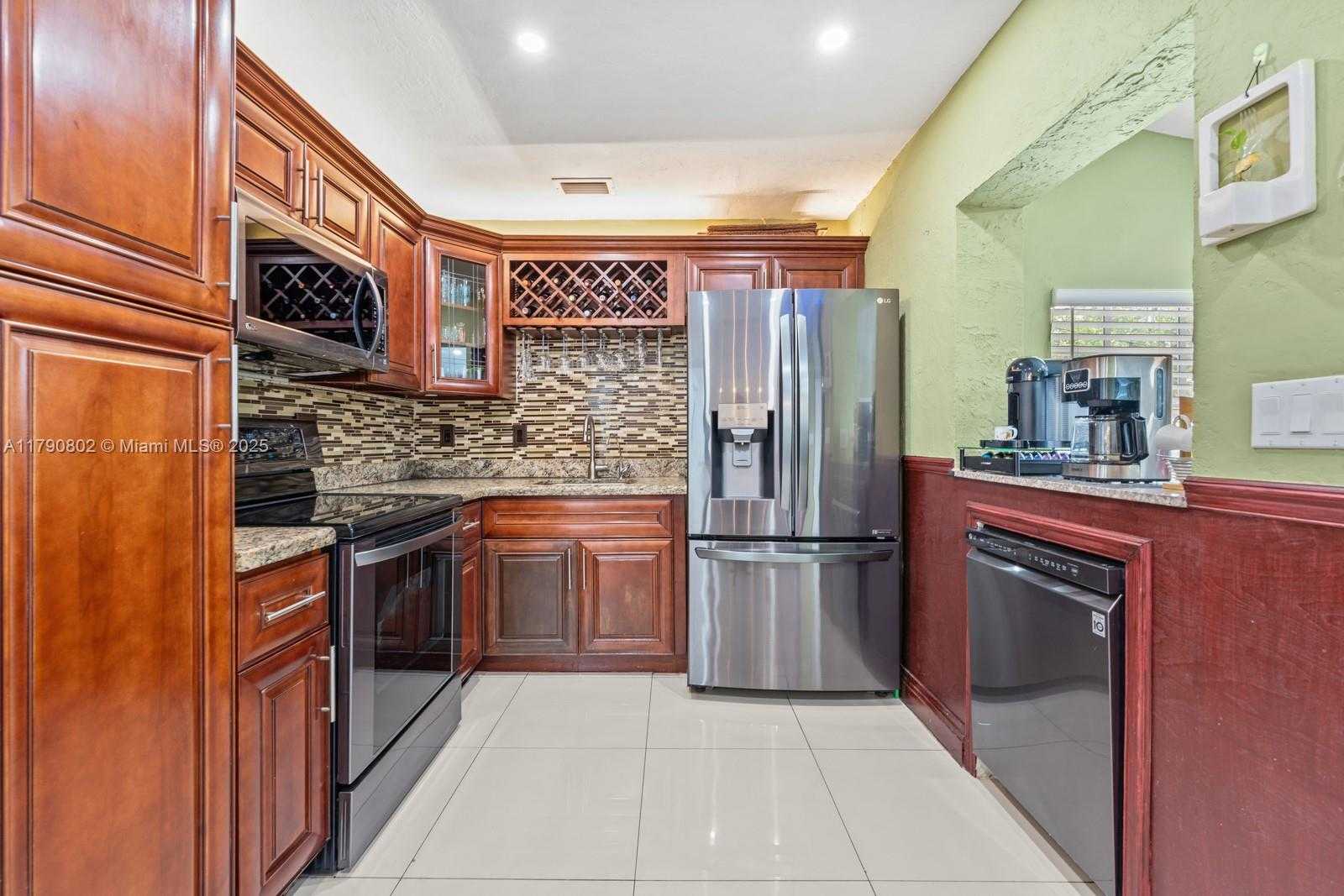 Small Image of 6800 SOUTH WEST 26TH ST, Miramar Number 6