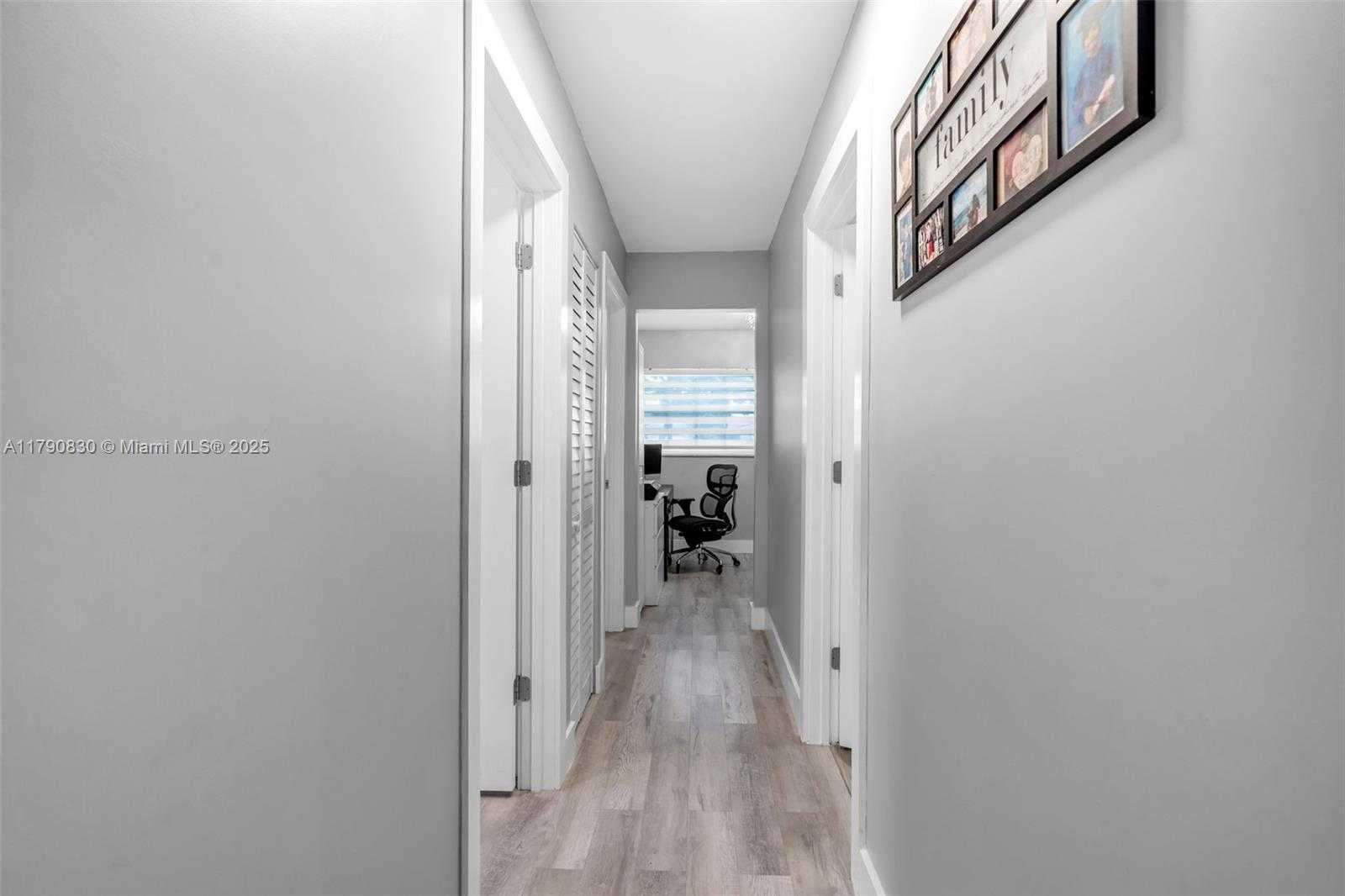 Small Image of 181 SOUTH WEST 76TH TER, Margate Number 18