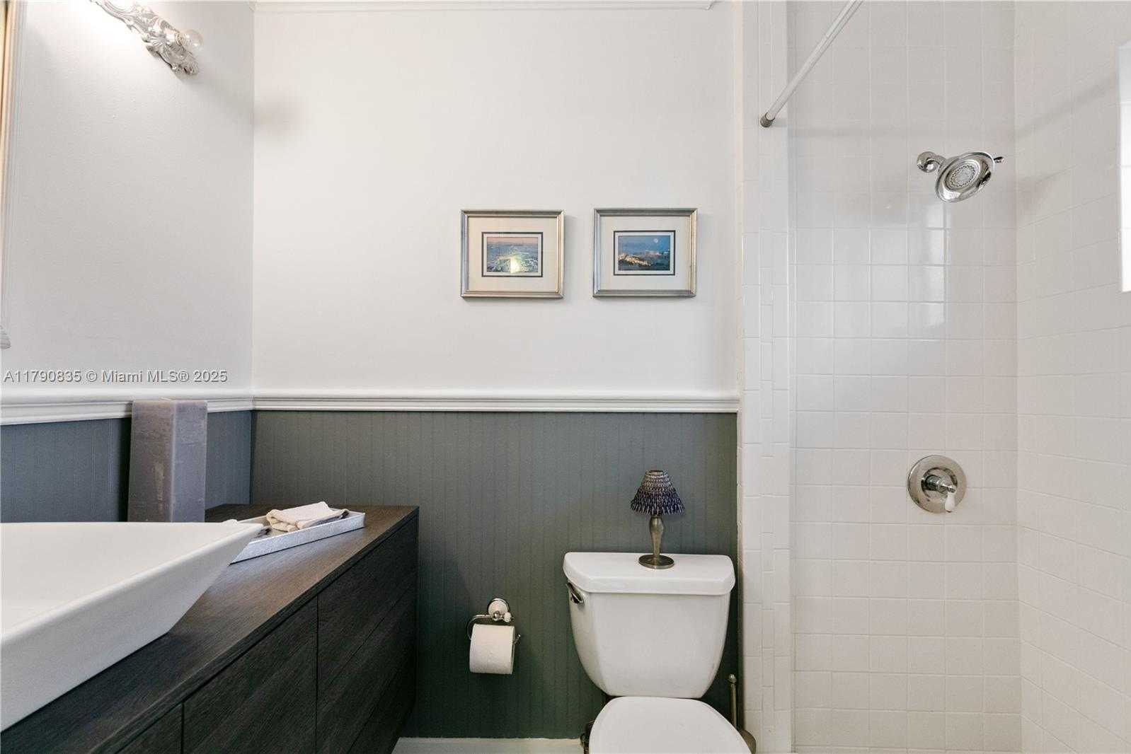 Small Image of 1075 NORTH EAST 89TH ST, Miami Number 17