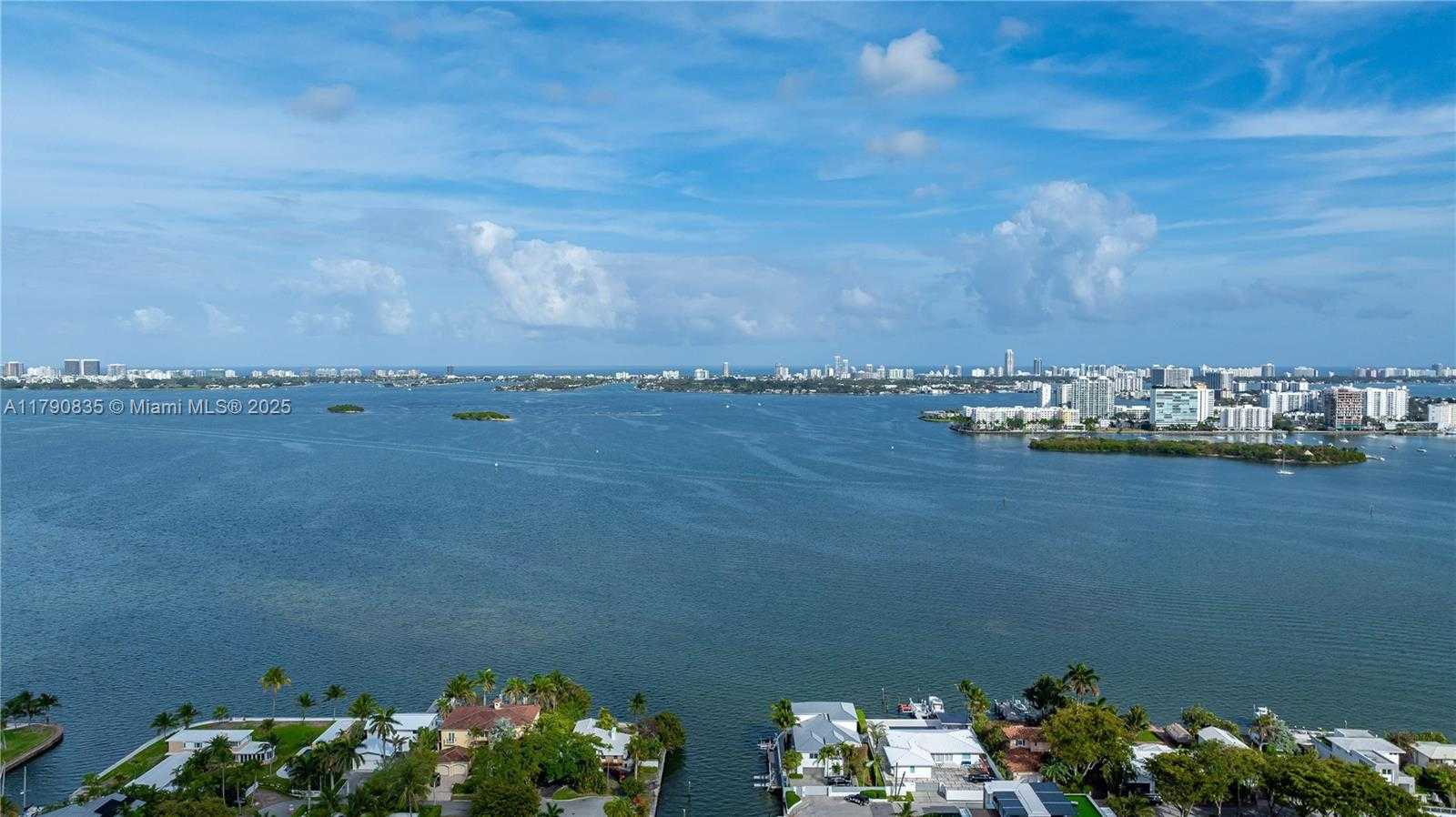 Small Image of 1075 NORTH EAST 89TH ST, Miami Number 49