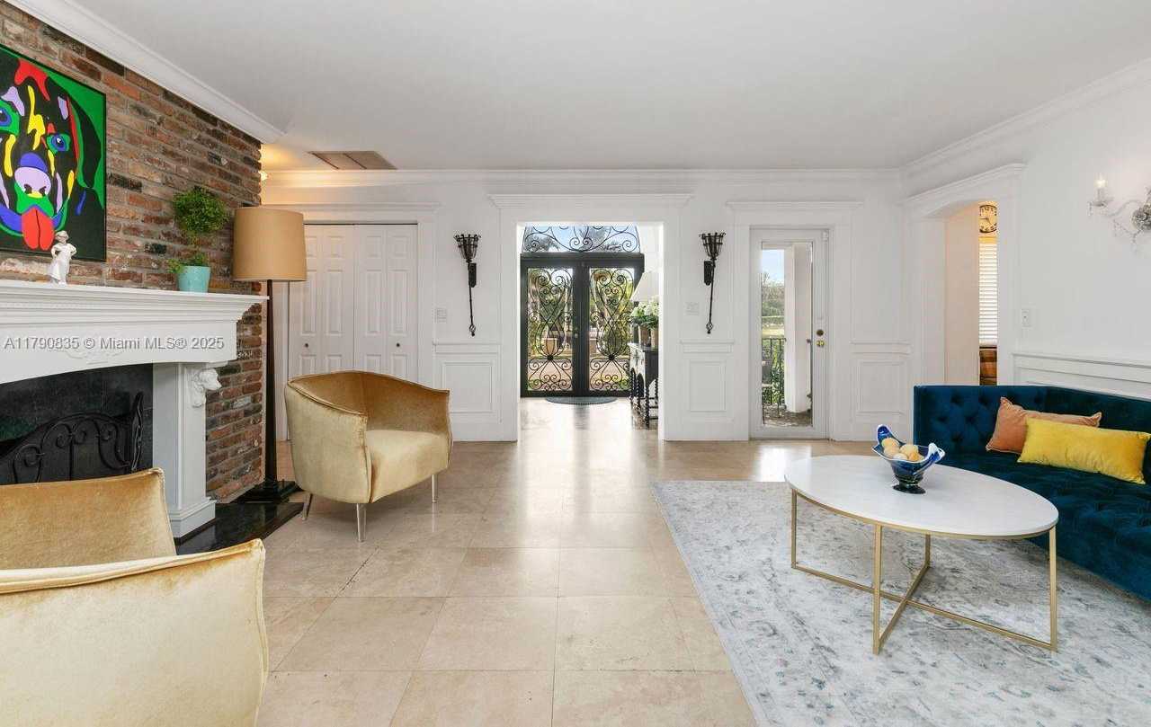 Small Image of 1075 NORTH EAST 89TH ST, Miami Number 6