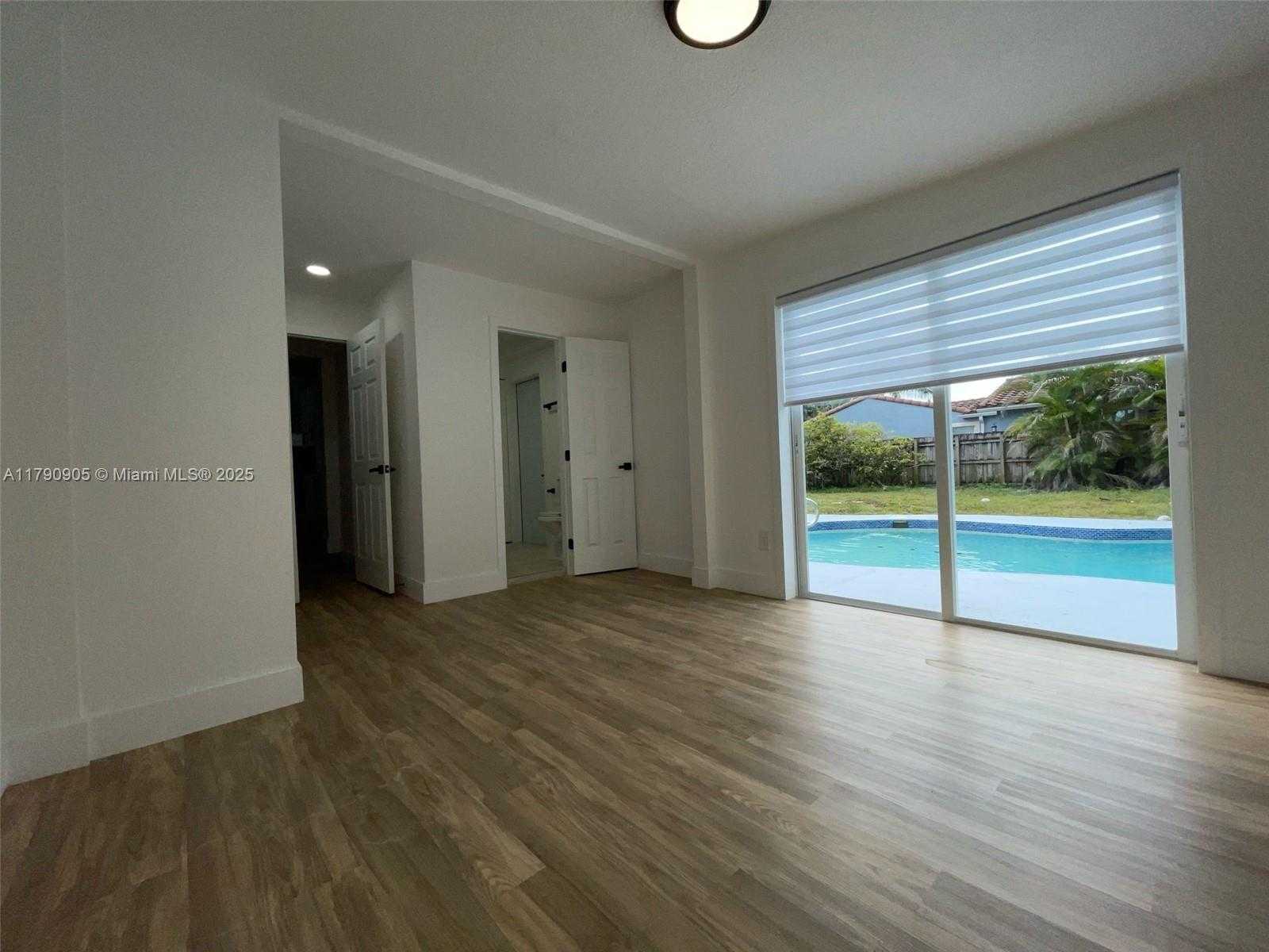 Small Image of 1421 NORTH WEST 1ST AVE, Fort Lauderdale Number 16