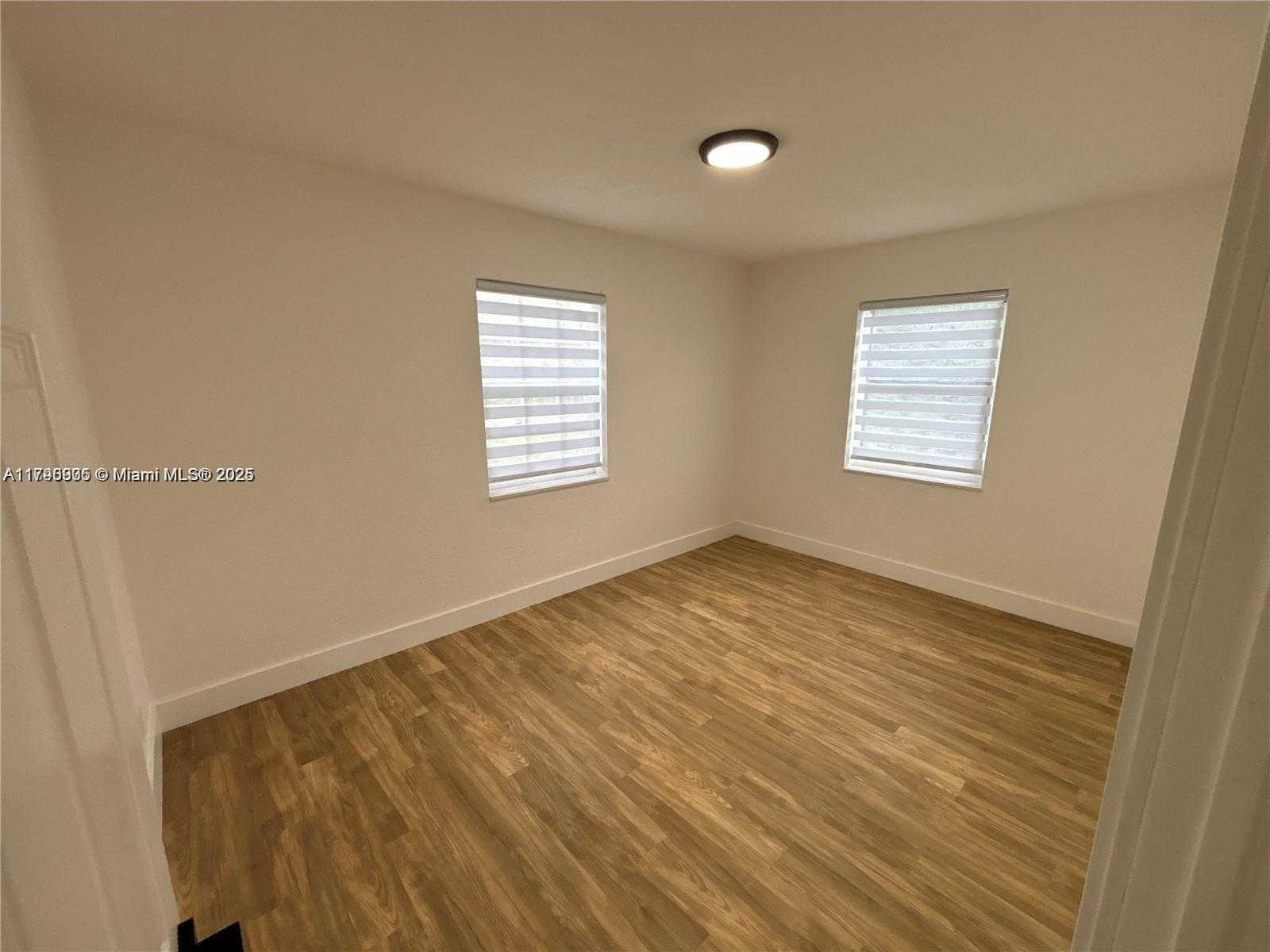 Small Image of 1421 NORTH WEST 1ST AVE, Fort Lauderdale Number 21