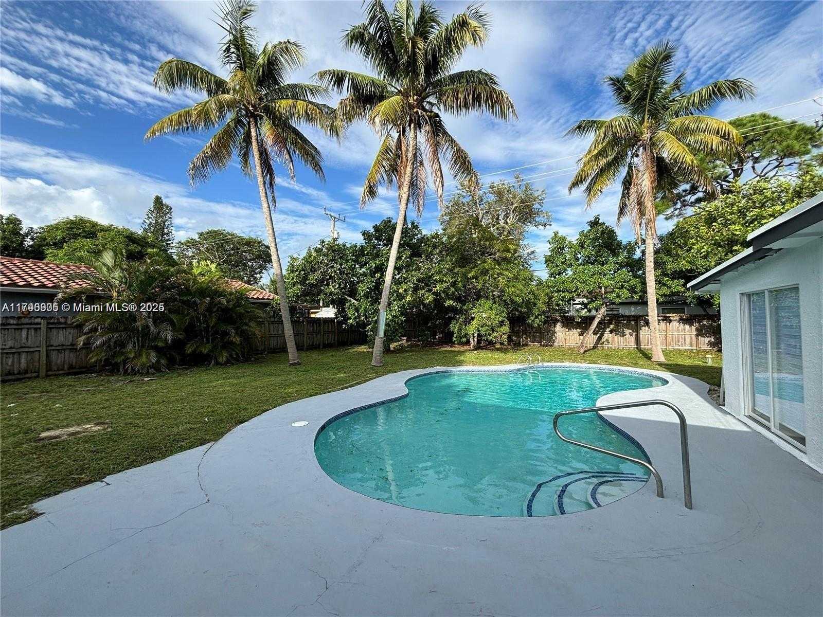 Small Image of 1421 NORTH WEST 1ST AVE, Fort Lauderdale Number 26