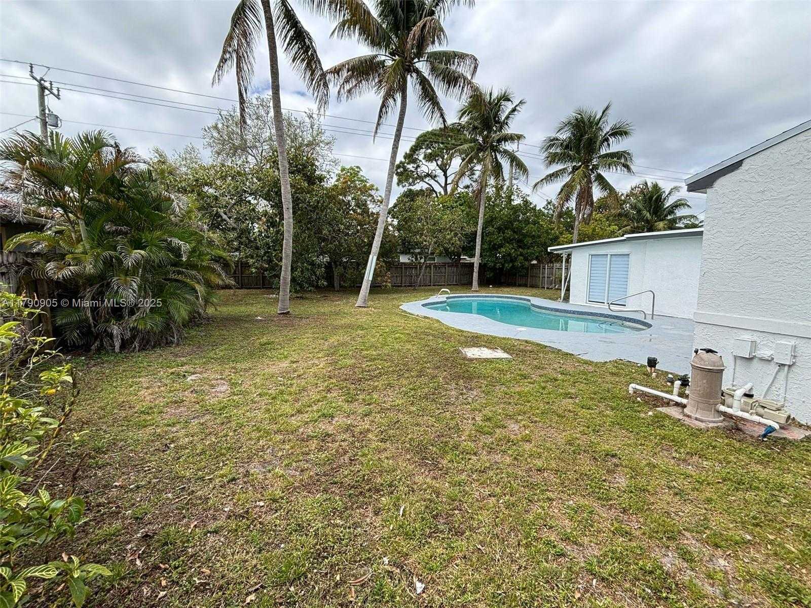 Small Image of 1421 NORTH WEST 1ST AVE, Fort Lauderdale Number 28