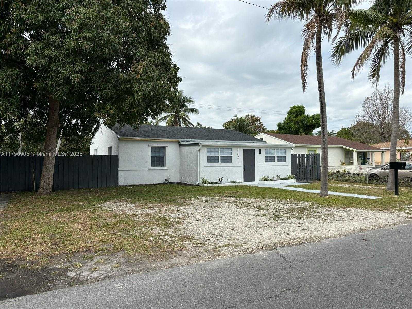 Small Image of 1421 NORTH WEST 1ST AVE, Fort Lauderdale Number 3