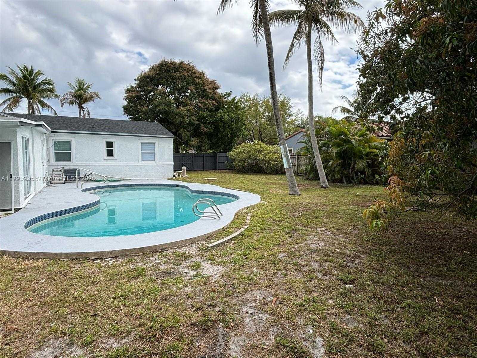Small Image of 1421 NORTH WEST 1ST AVE, Fort Lauderdale Number 30