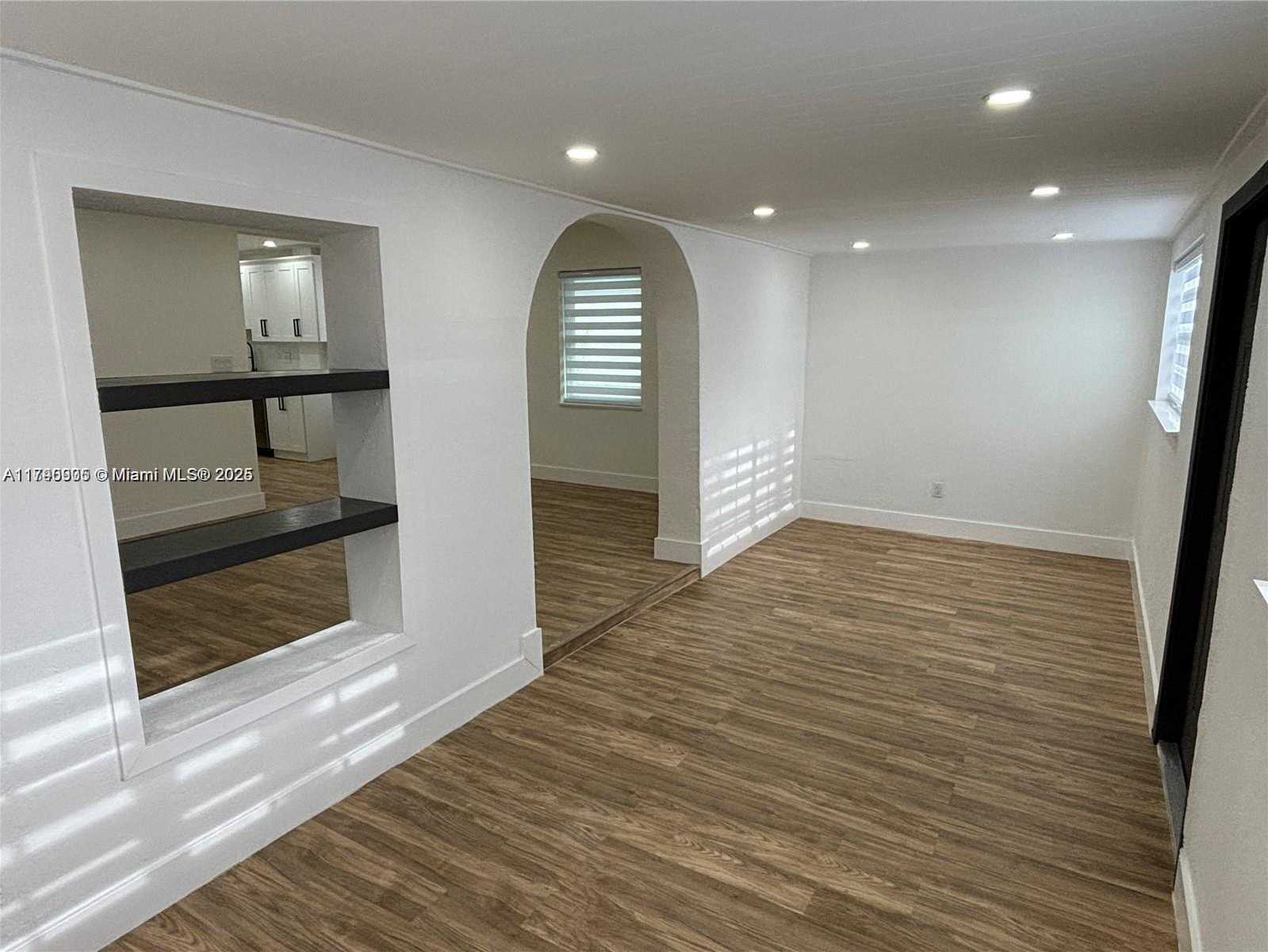 Small Image of 1421 NORTH WEST 1ST AVE, Fort Lauderdale Number 4