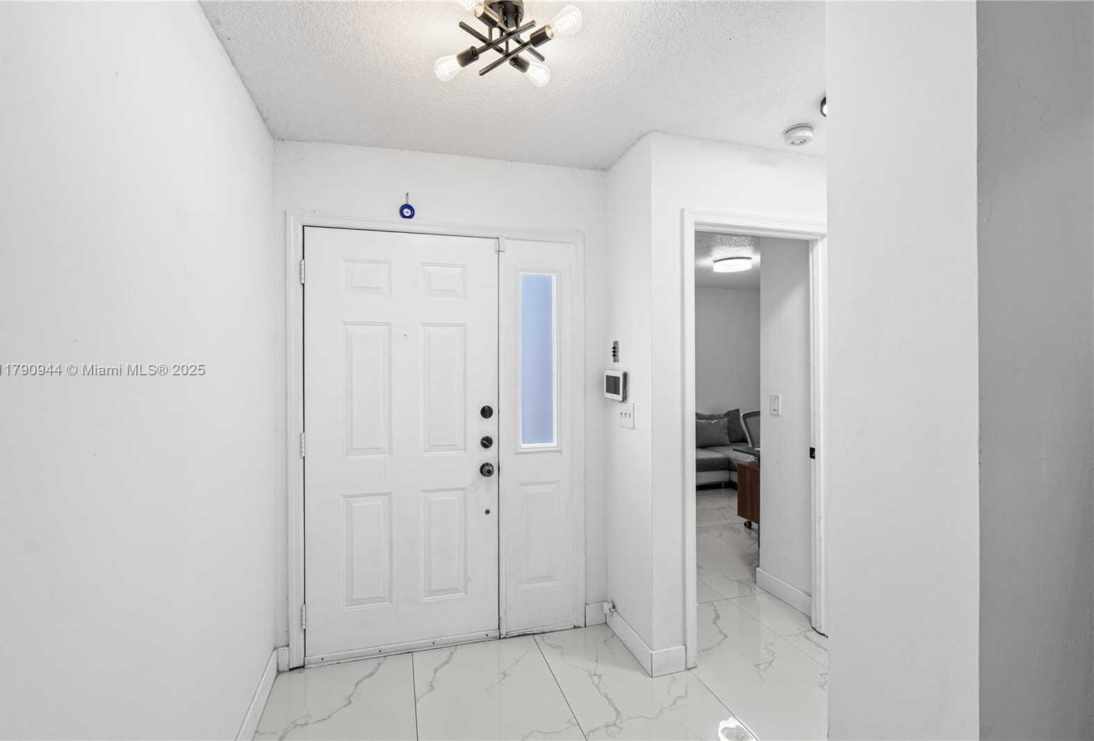 Small Image of 2215 SOUTH EAST 7TH PL, Homestead Number 3