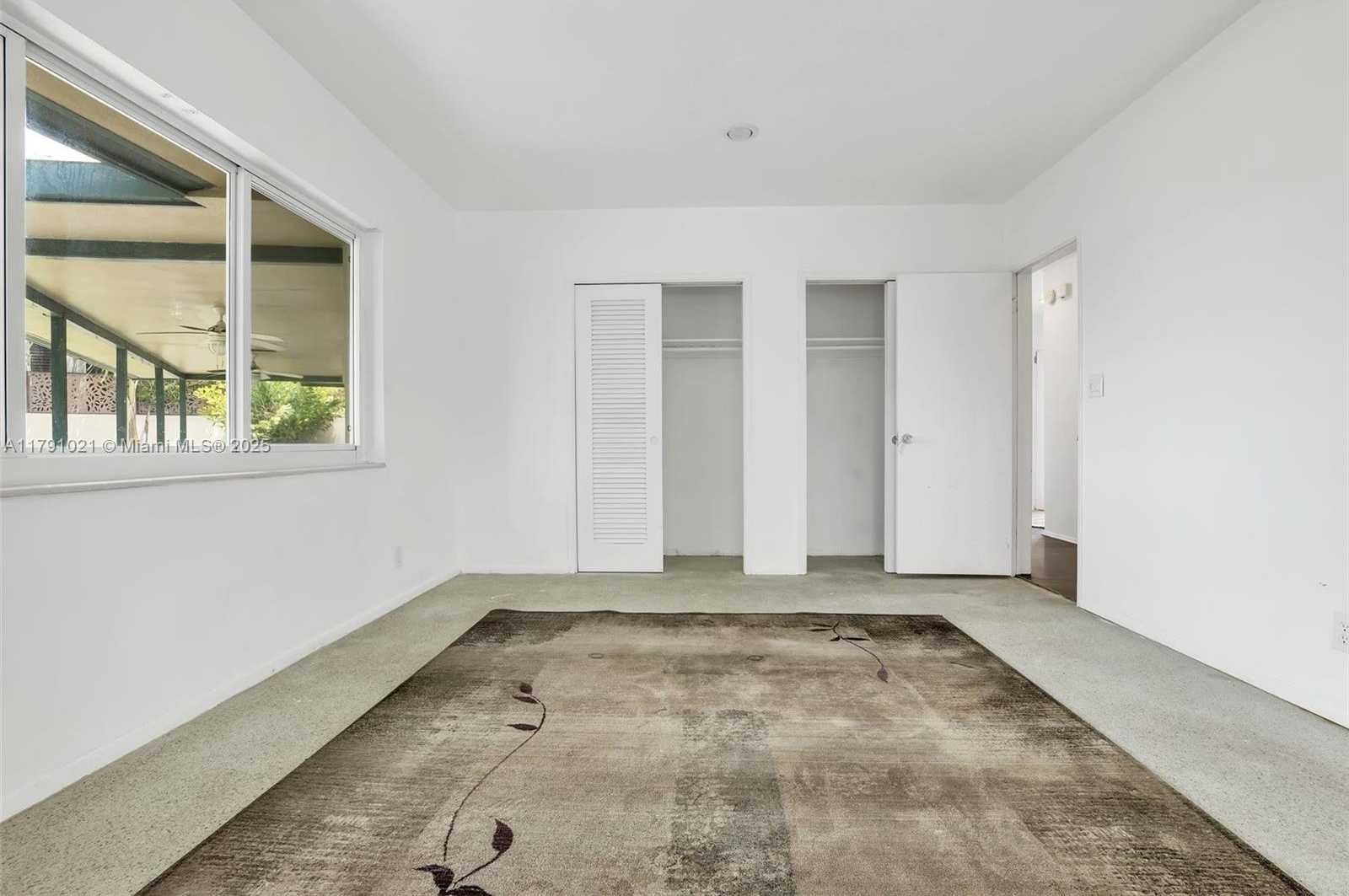 Small Image of 2019 NORTH EAST 31ST AVE, Fort Lauderdale Number 23