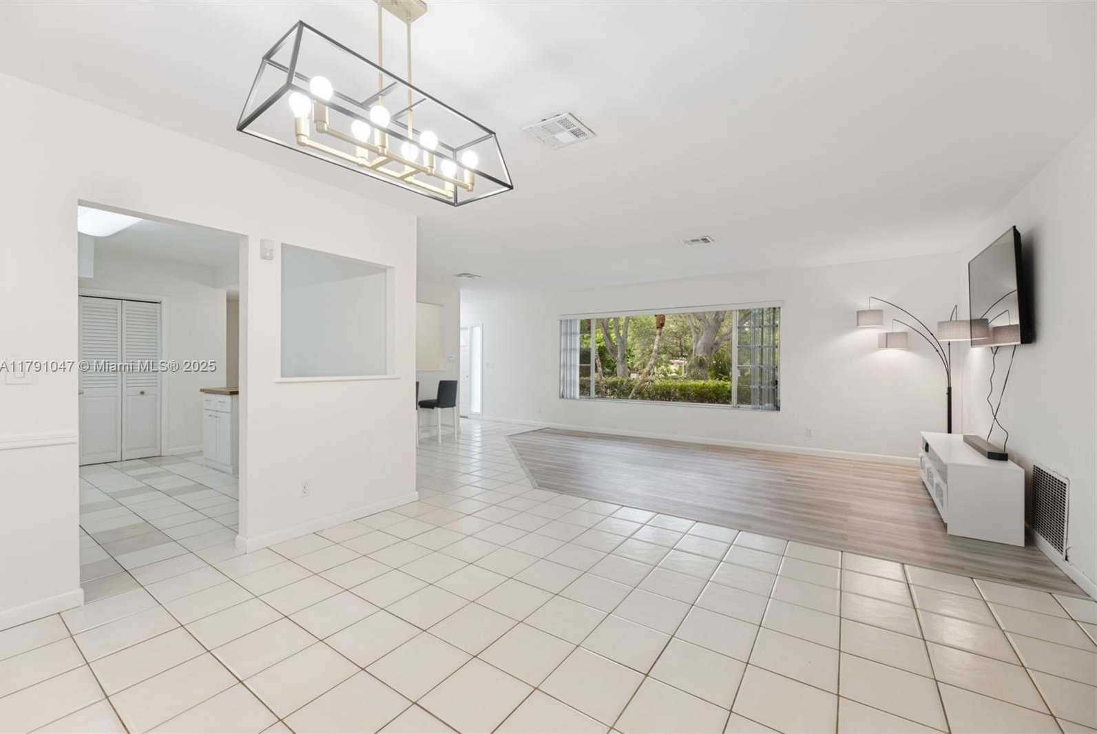 Small Image of 7920 SOUTH WEST 132ND ST, Pinecrest Number 5