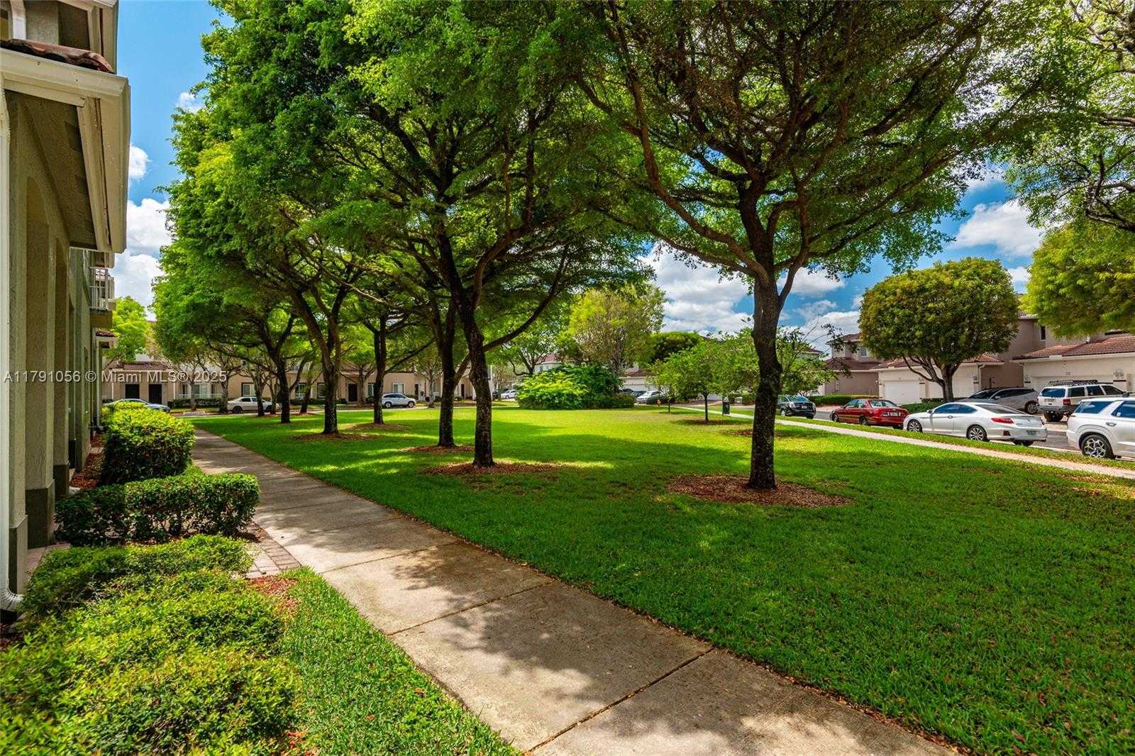 Small Image of 1966 SOUTH EAST 23RD TER, Homestead Number 27