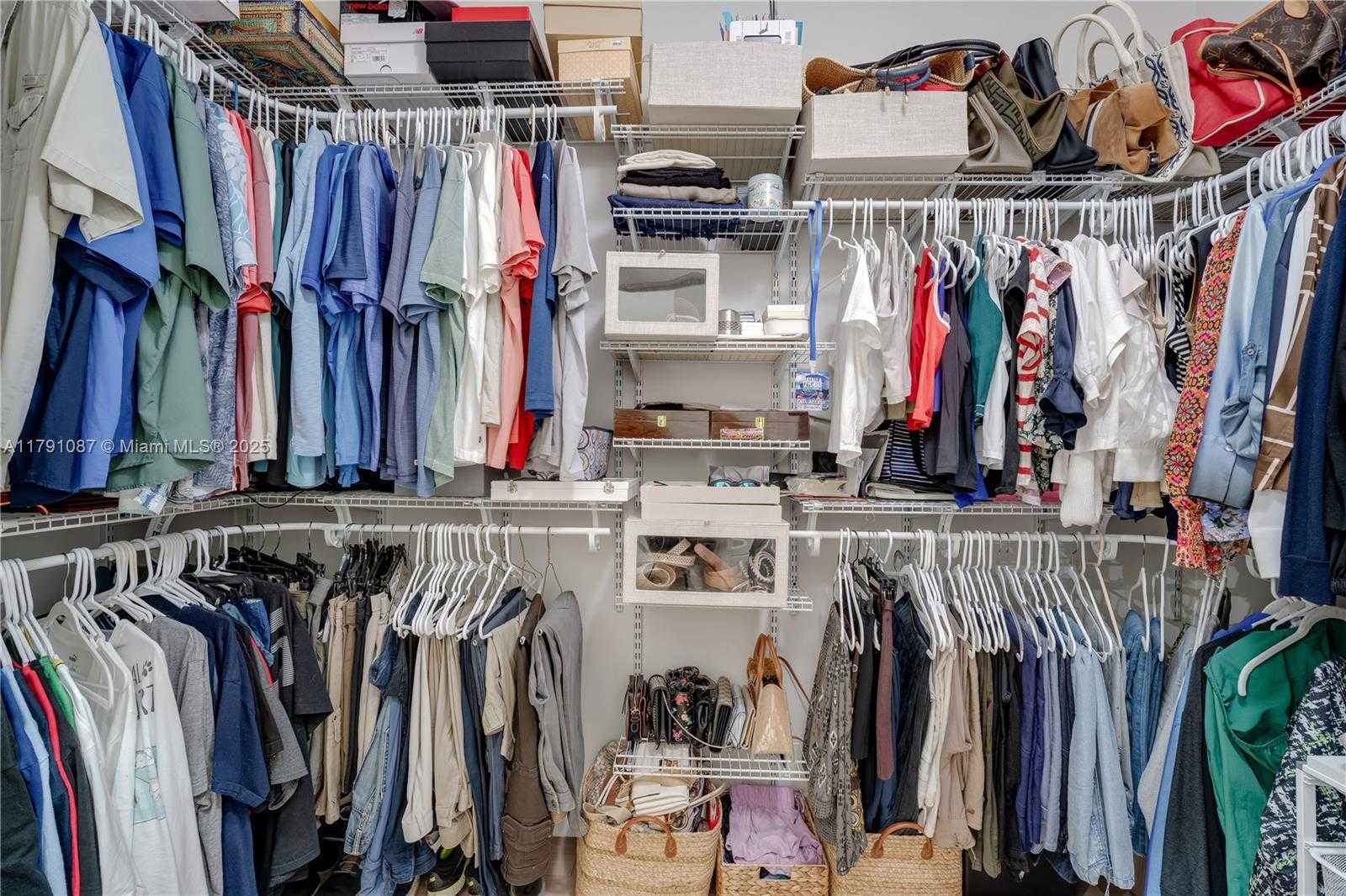 Small Image of 11334 NORTH WEST 53RD LN, Doral Number 28