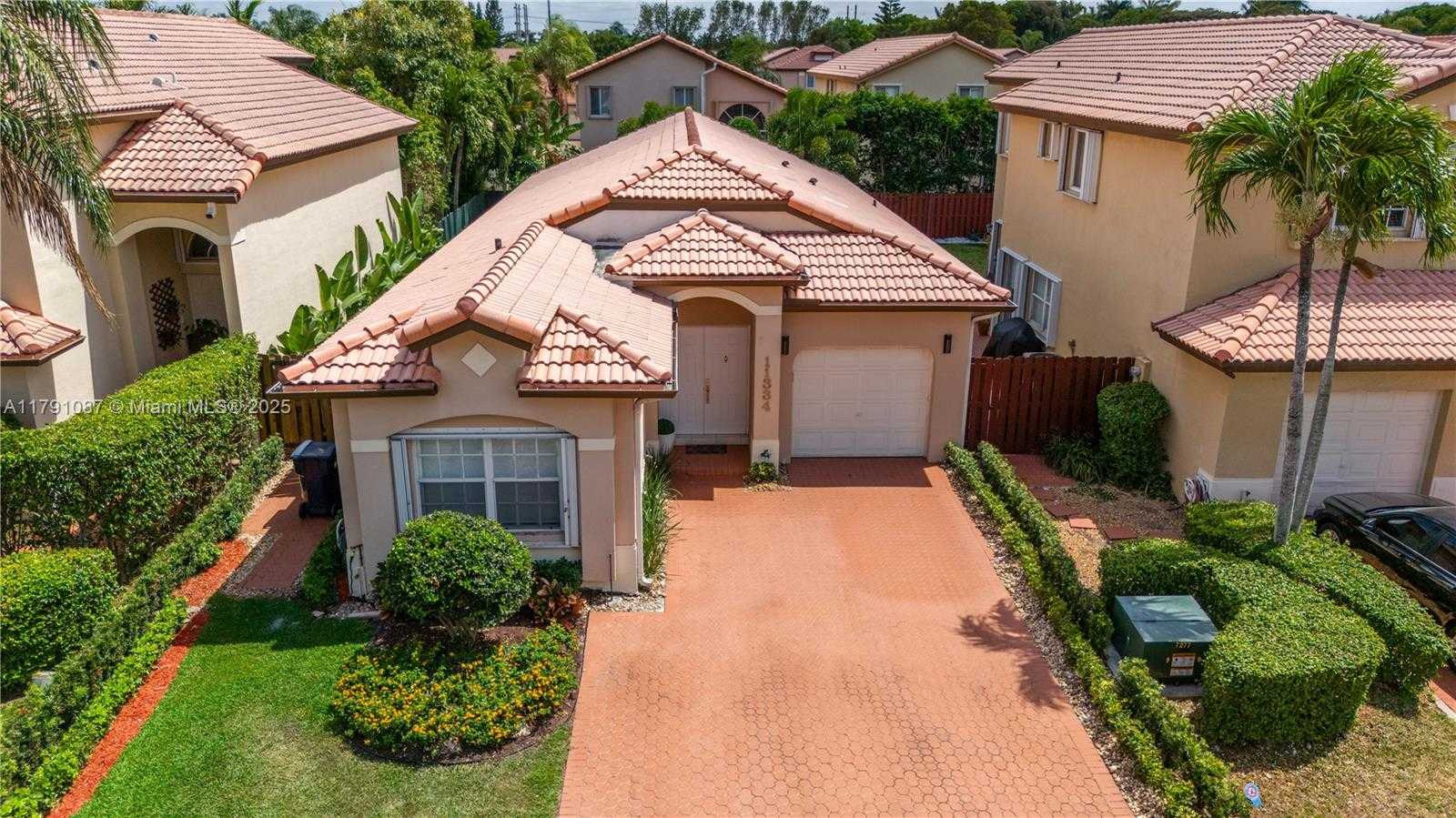 Small Image of 11334 NORTH WEST 53RD LN, Doral Number 45