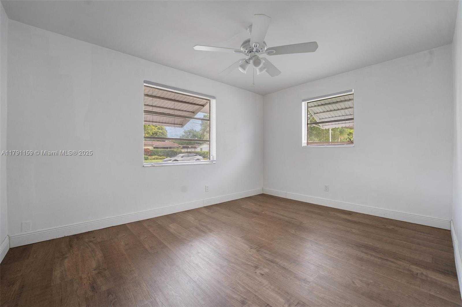 Small Image of 5010 SOUTH WEST 93RD AVE, Cooper City Number 16