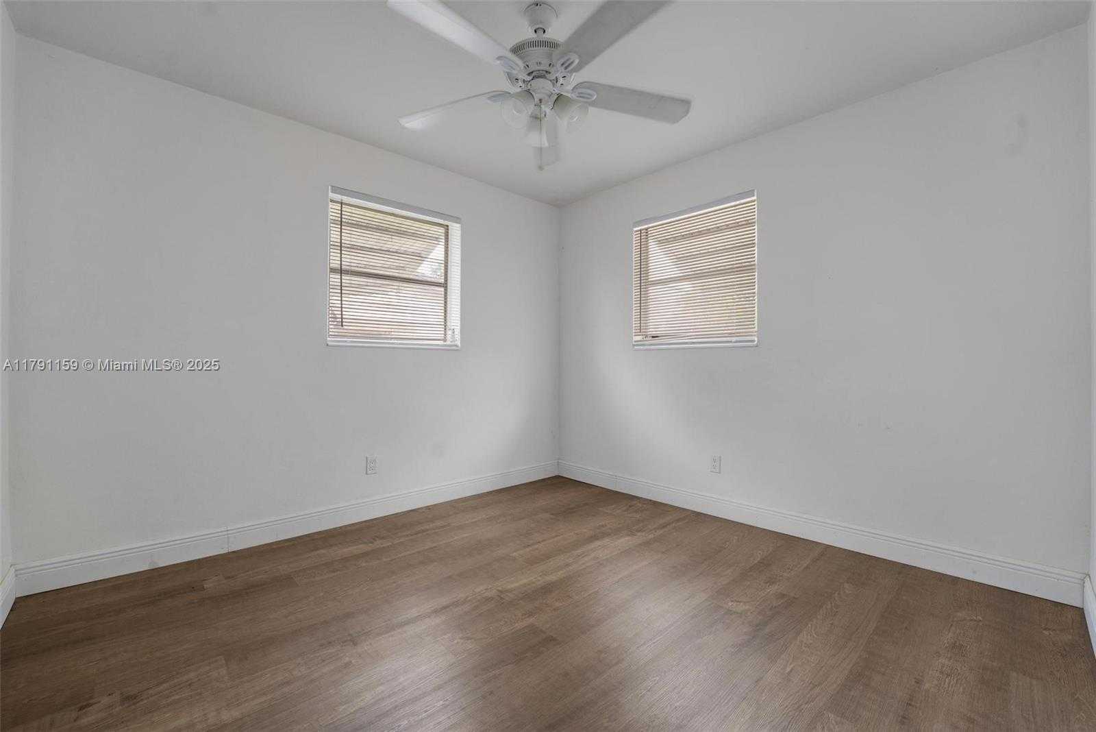 Small Image of 5010 SOUTH WEST 93RD AVE, Cooper City Number 18
