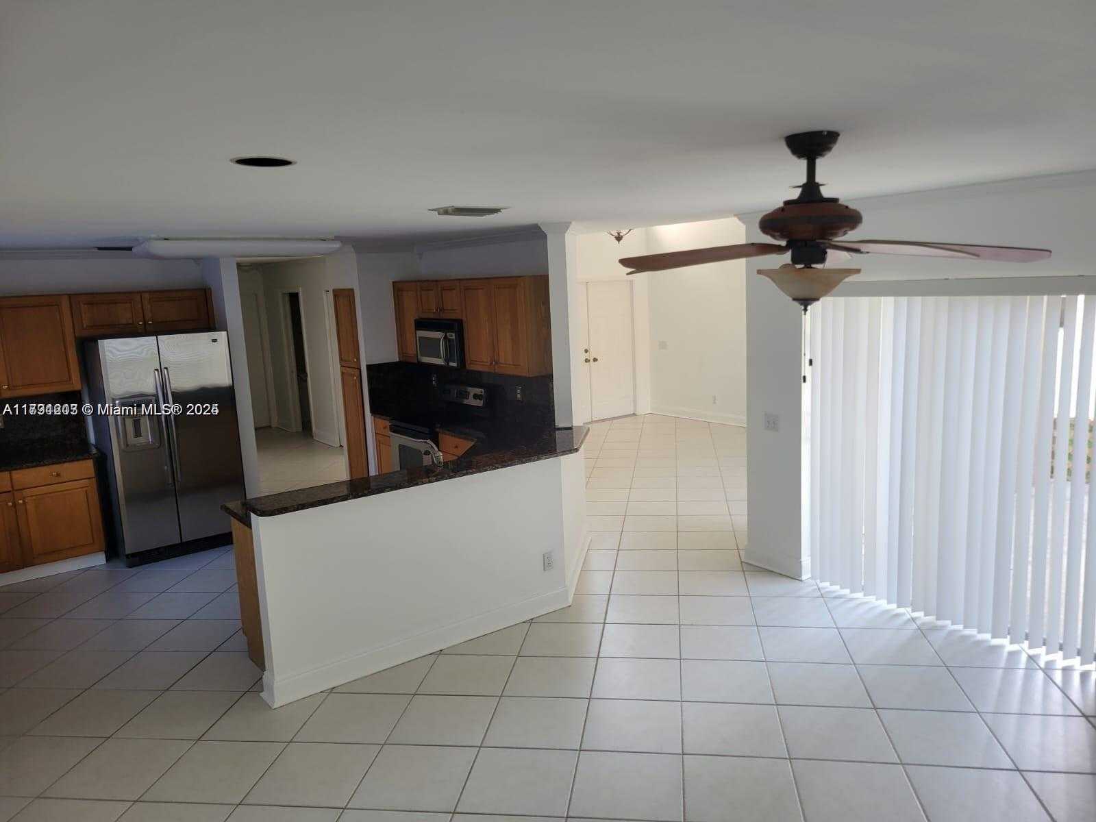 Small Image of 8021 STIRRUP CAY CT, Boynton Beach Number 7