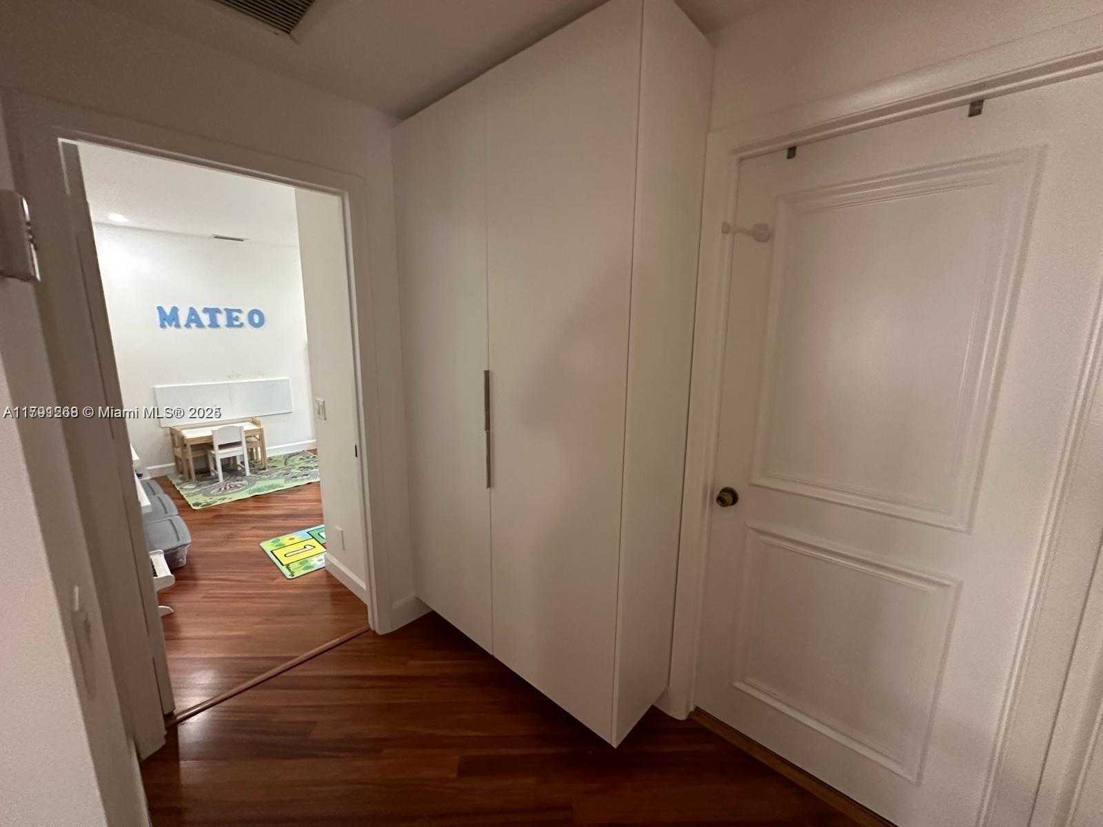 Small Image of 591 TALAVERA RD, Weston Number 17