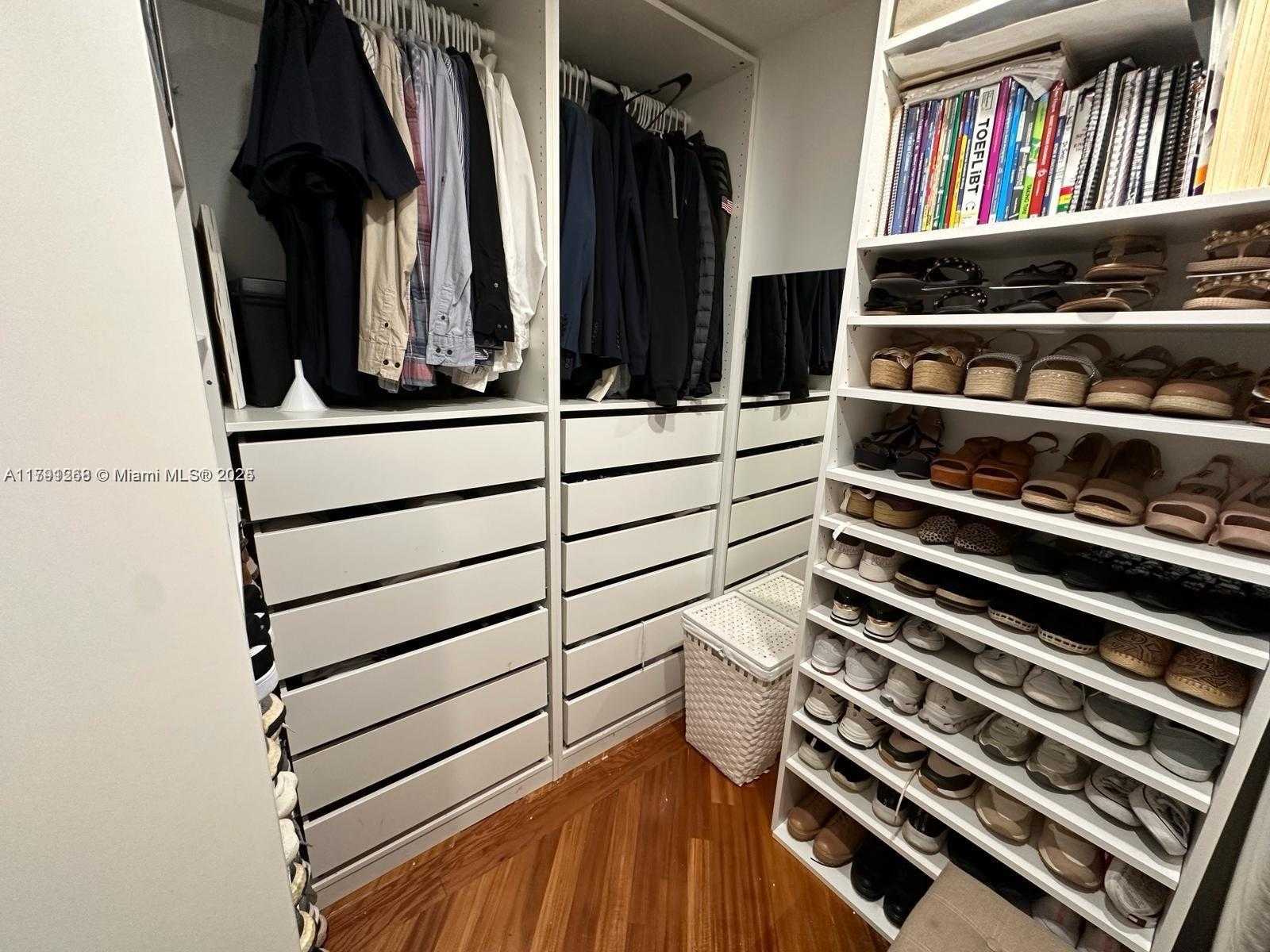 Small Image of 591 TALAVERA RD, Weston Number 18