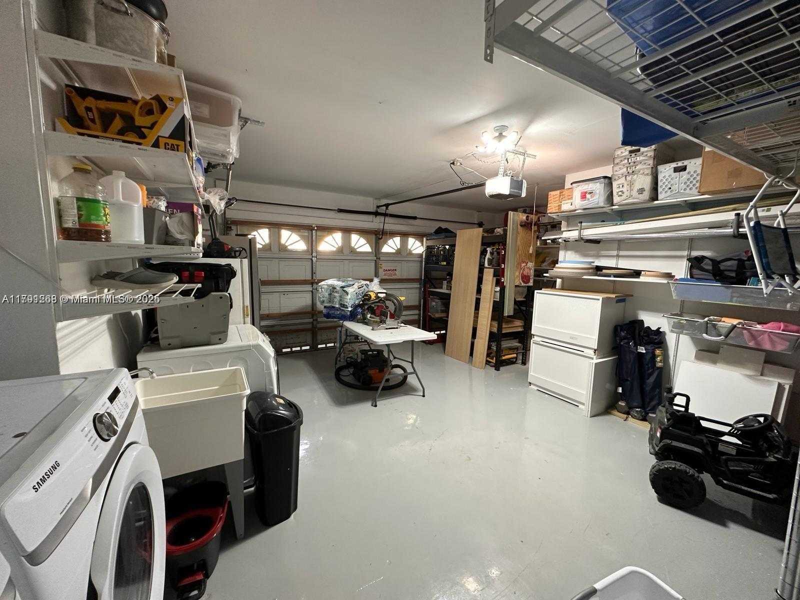 Small Image of 591 TALAVERA RD, Weston Number 20