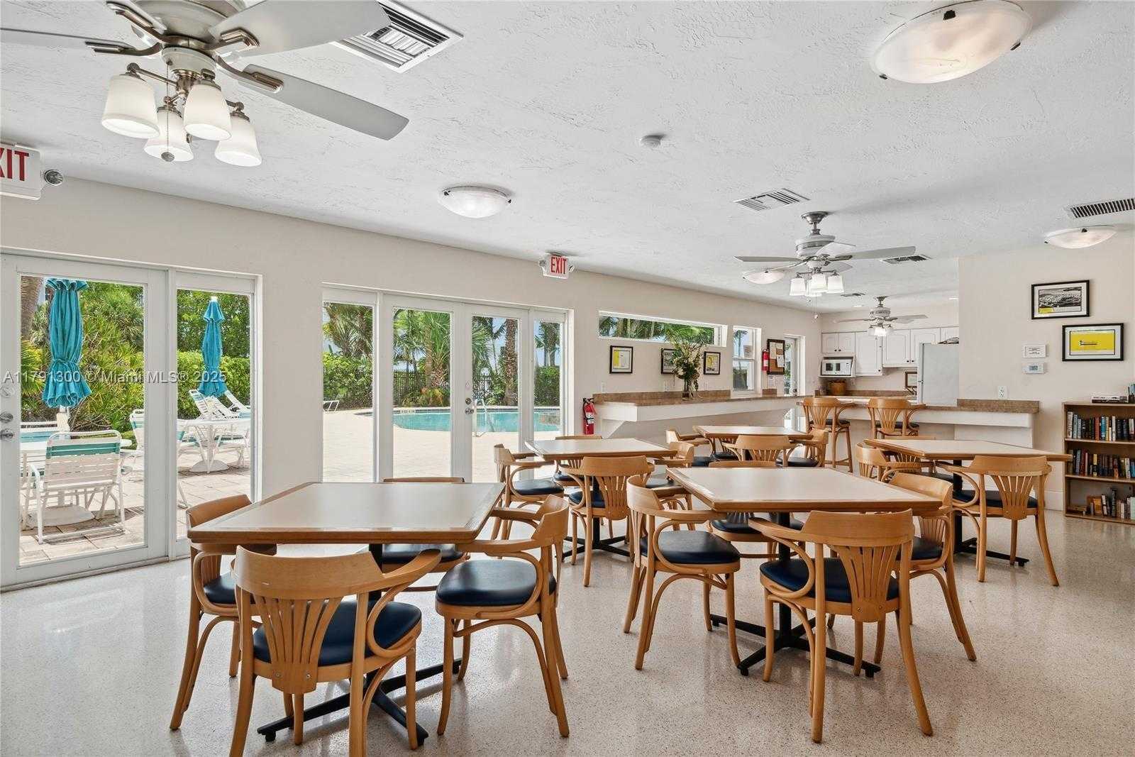 Small Image of 2005 SOUTH EAST 26TH TER, Fort Lauderdale Number 33