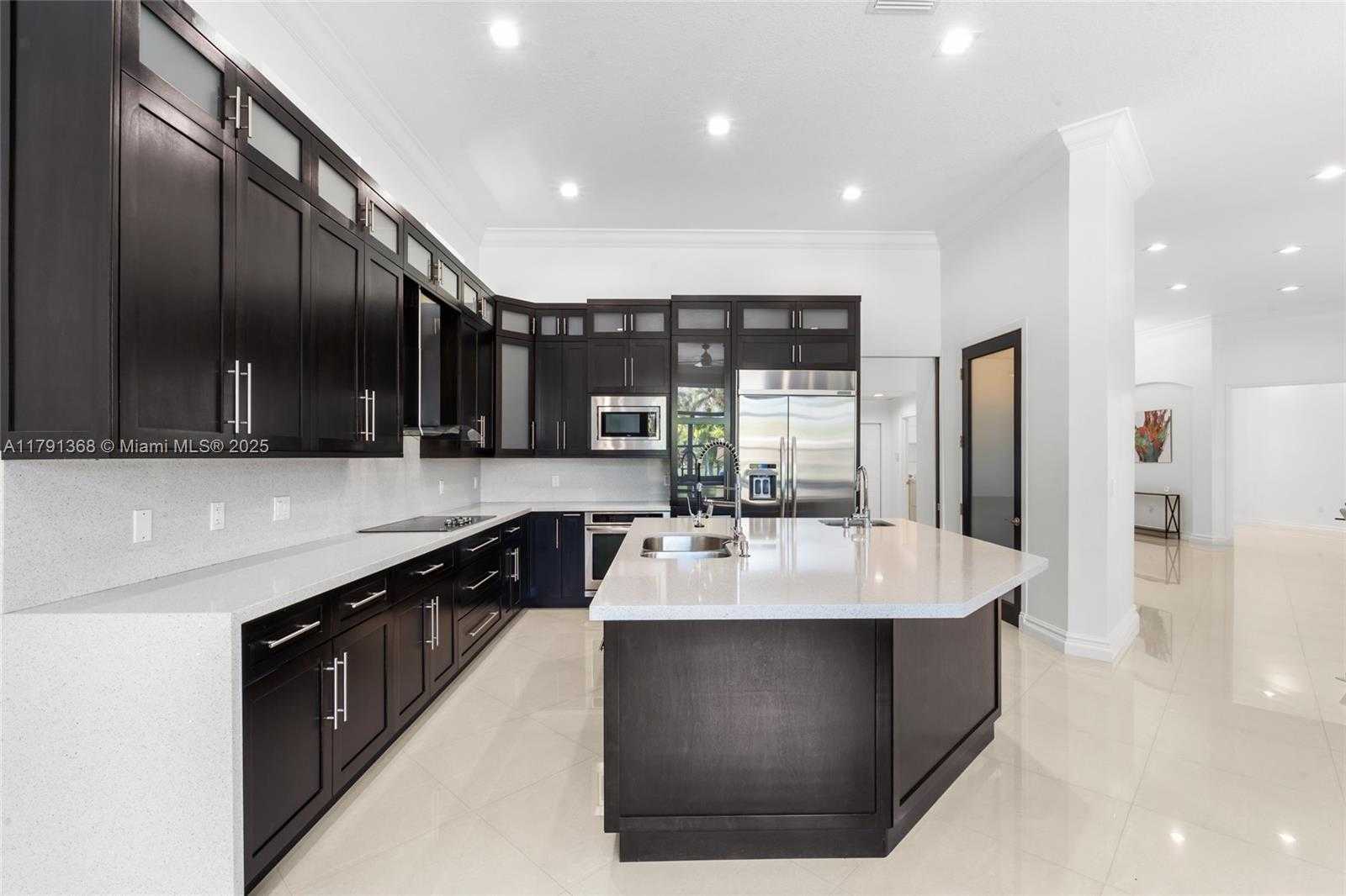 Small Image of 13003 SOUTH WEST 41ST ST, Davie Number 12