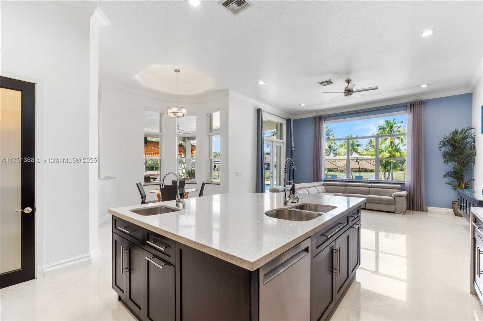 Small Image of 13003 SOUTH WEST 41ST ST, Davie Number 16
