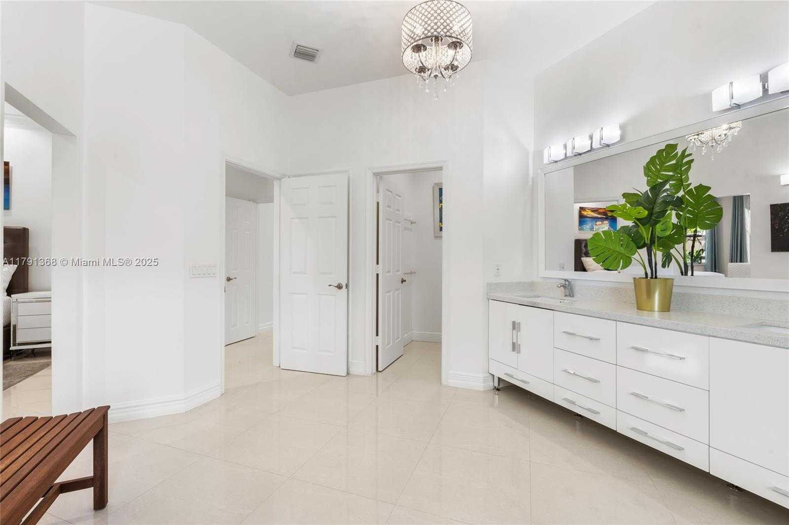 Small Image of 13003 SOUTH WEST 41ST ST, Davie Number 28